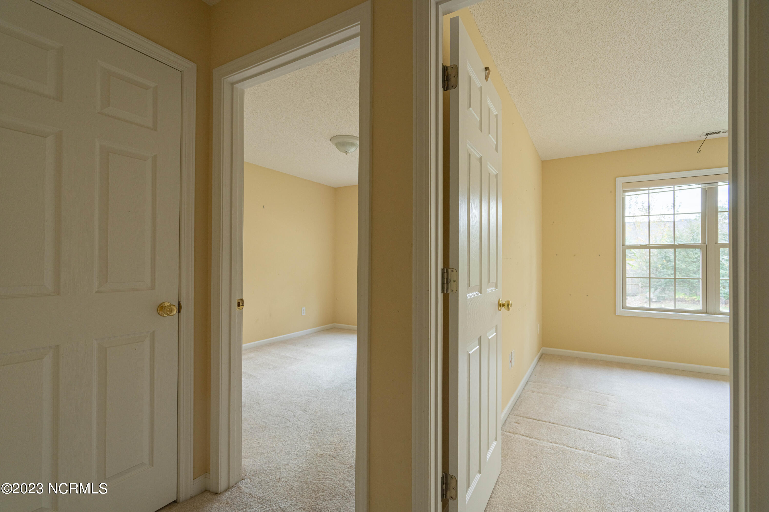 345 Harlandale Drive