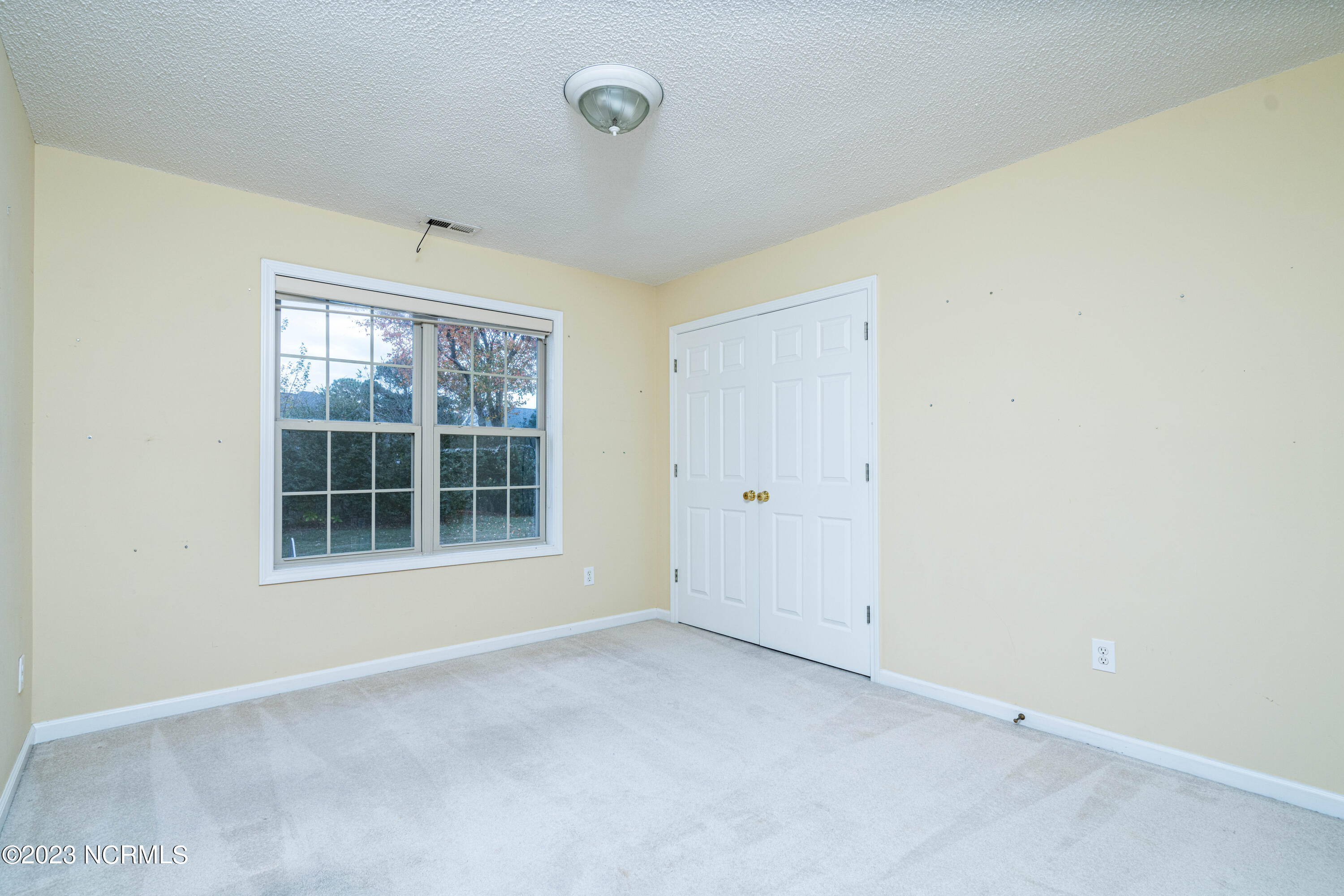 345 Harlandale Drive