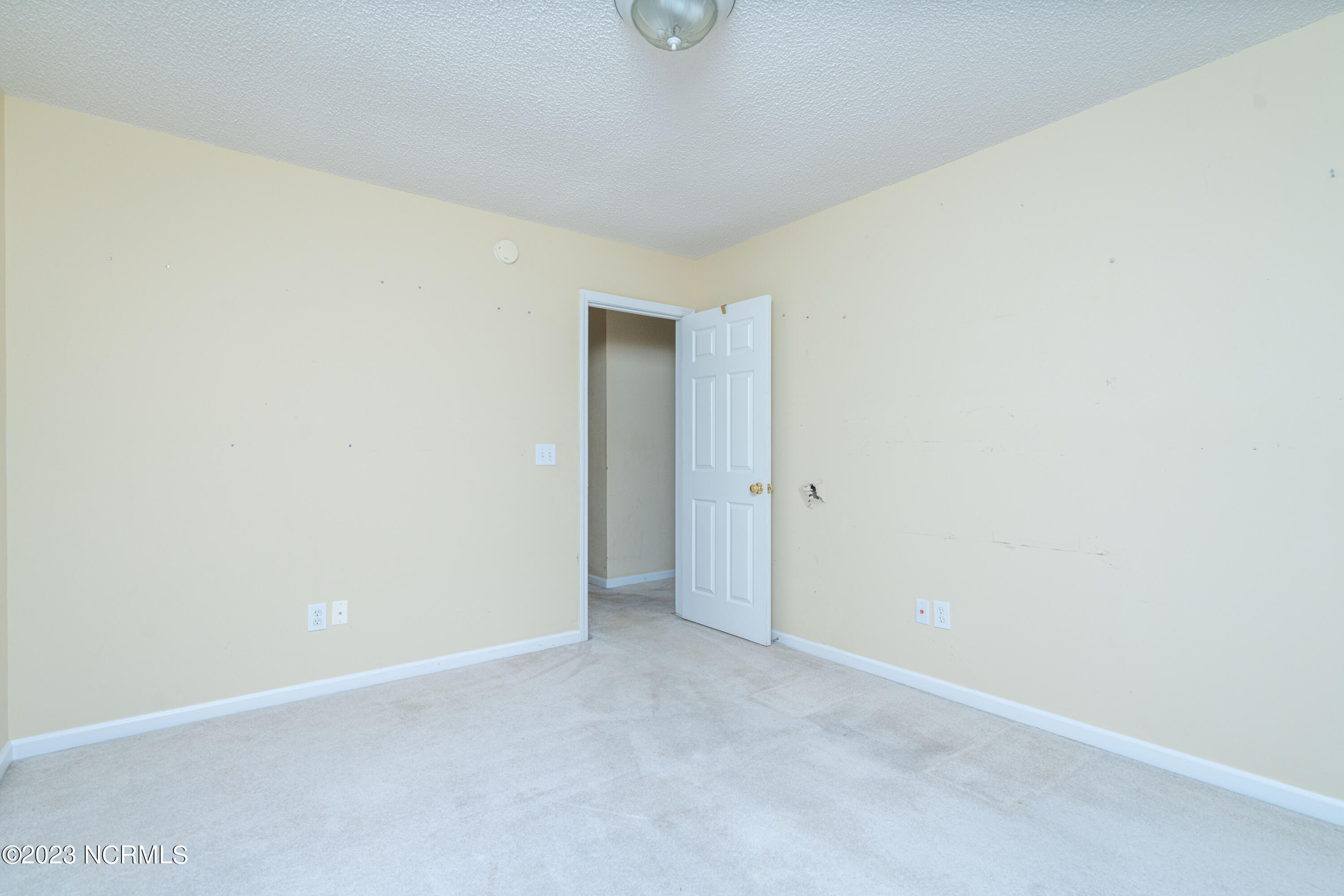 345 Harlandale Drive