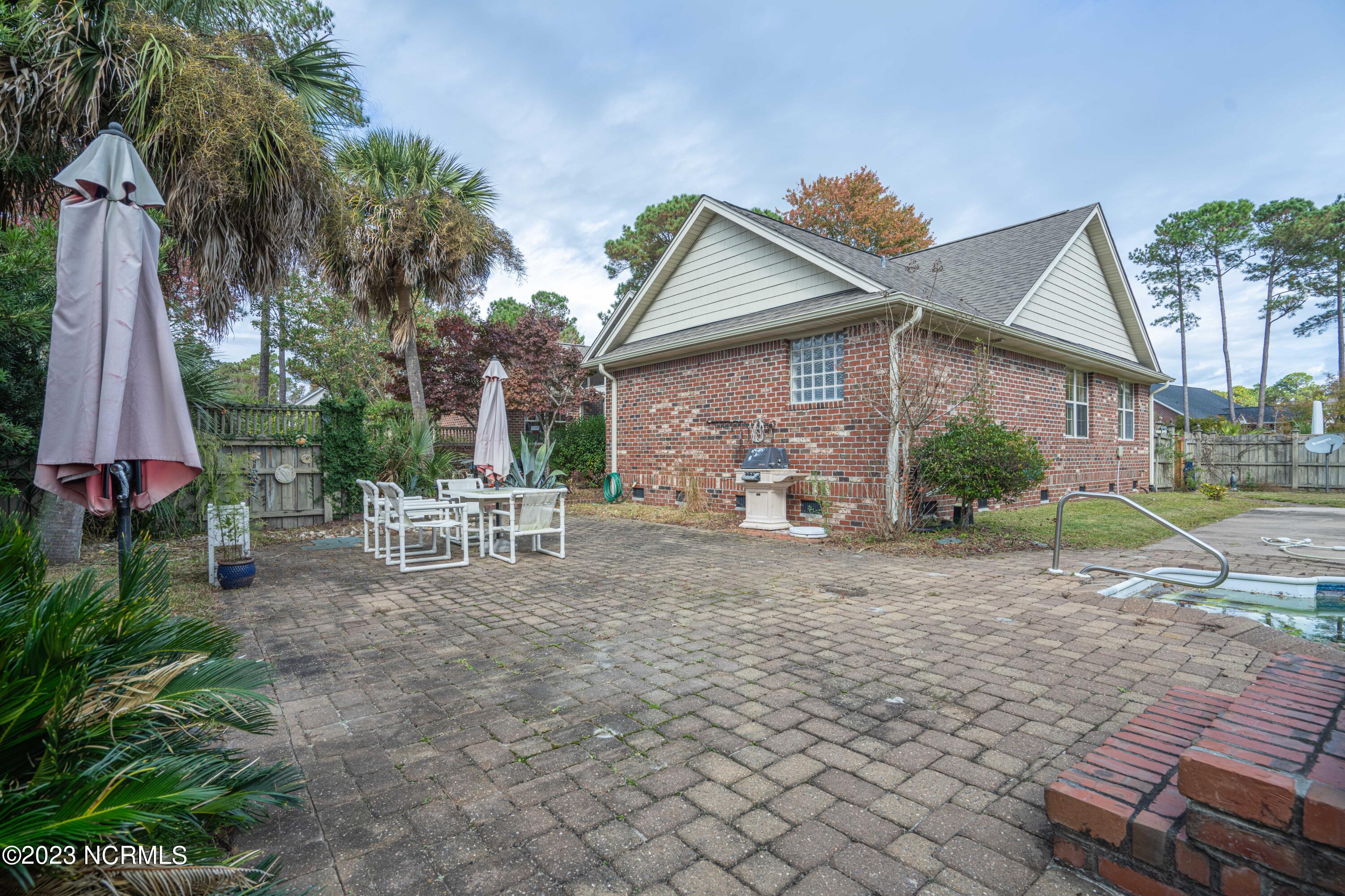 345 Harlandale Drive