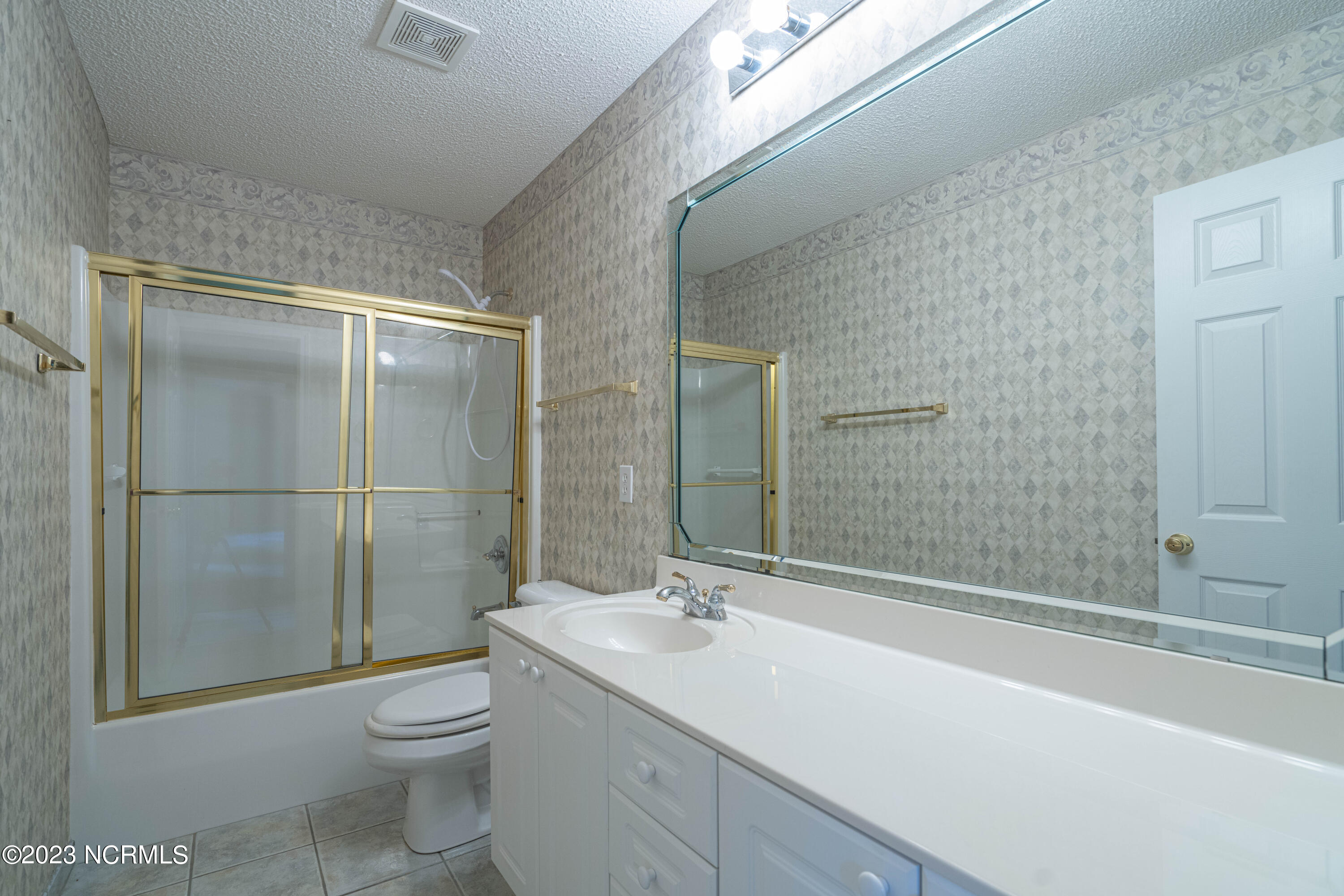345 Harlandale Drive
