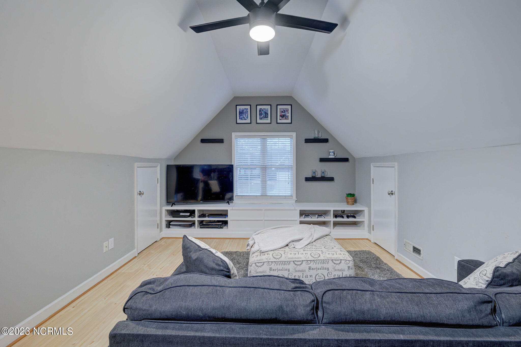 4322 Scotland Lane