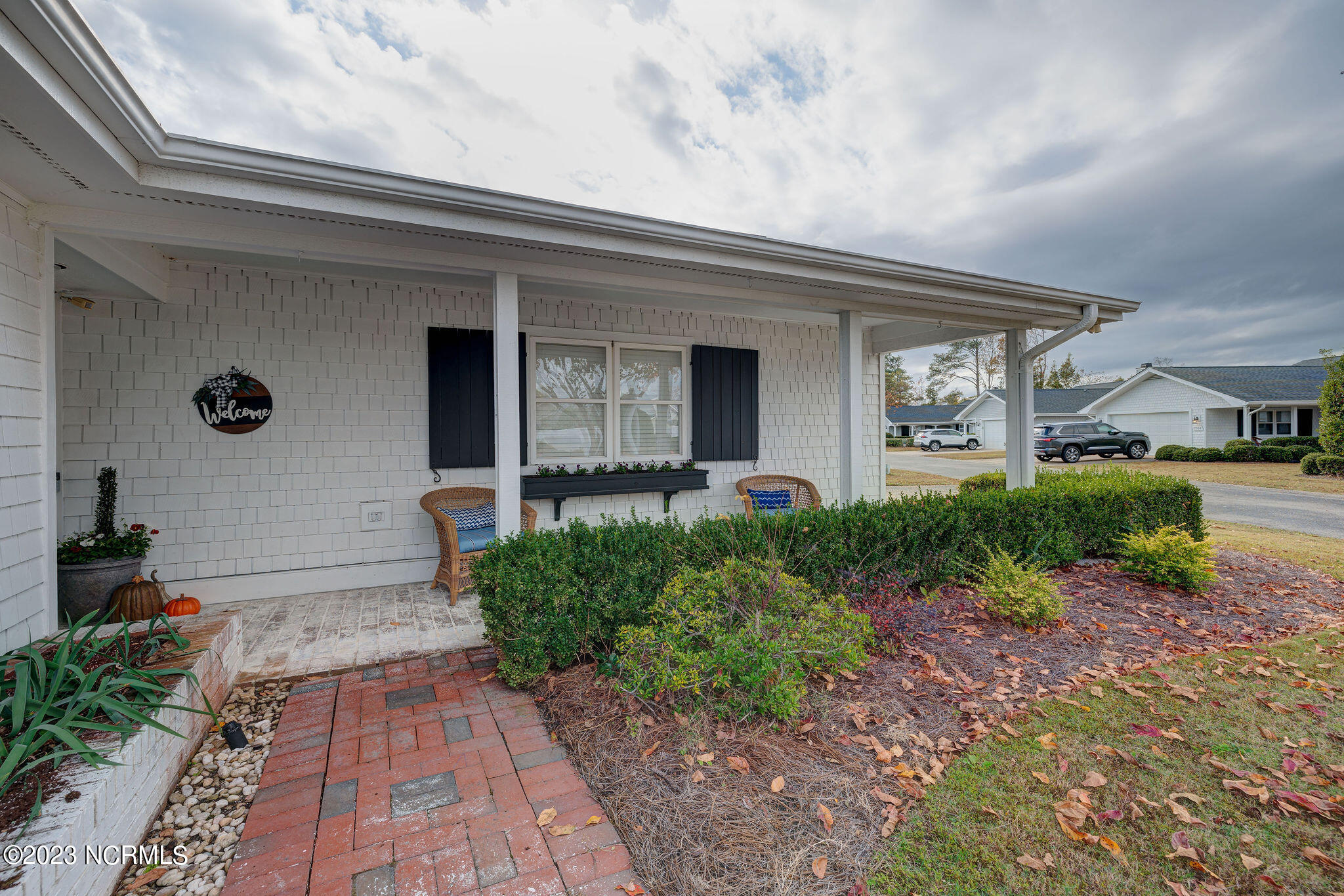 1211 Clipper Lane