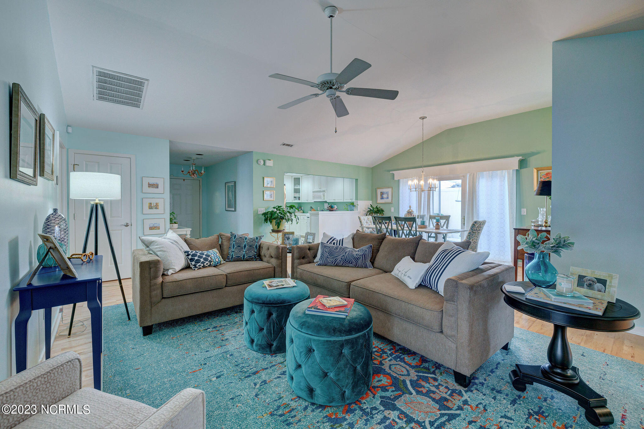 1211 Clipper Lane