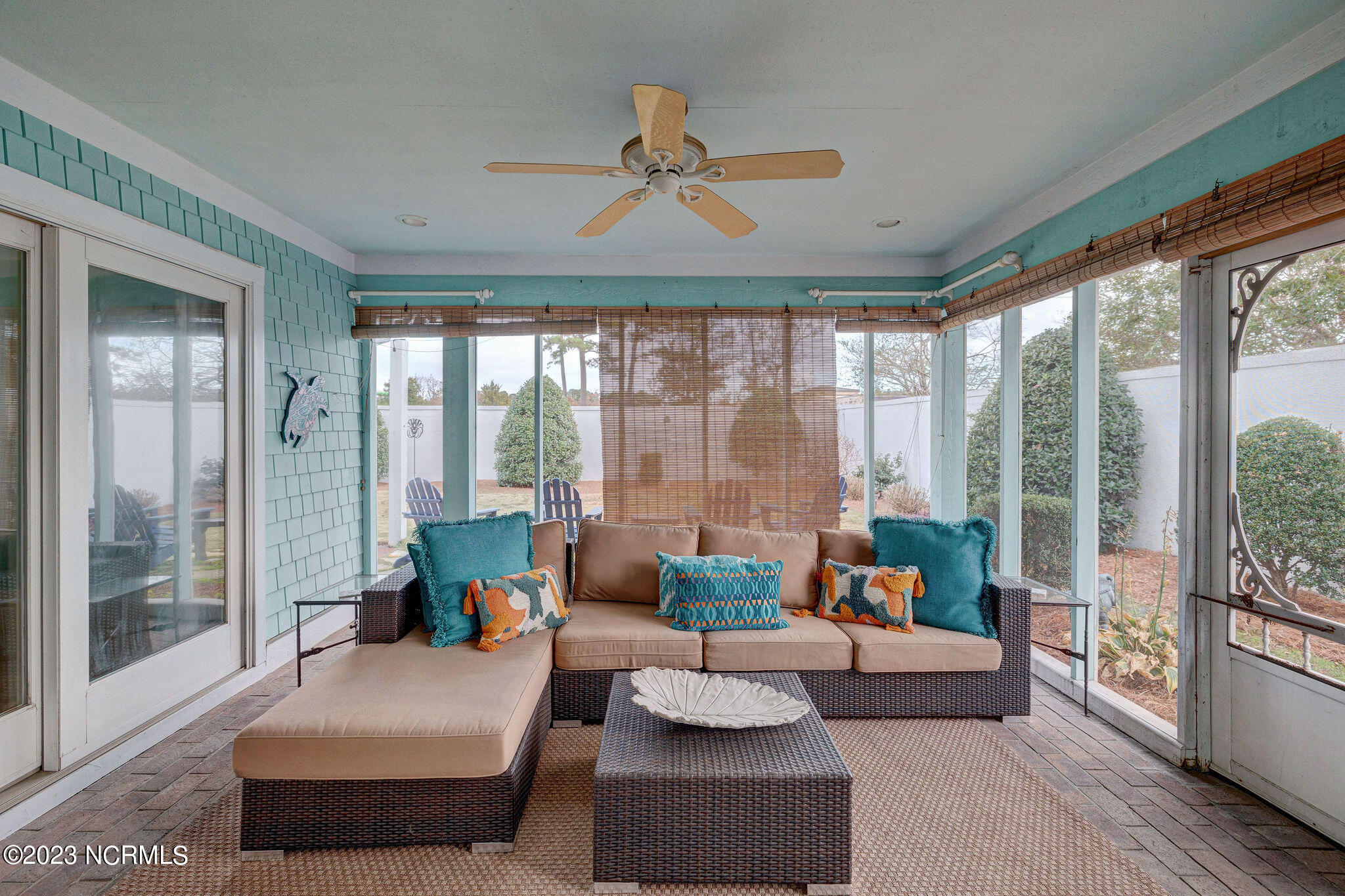 1211 Clipper Lane