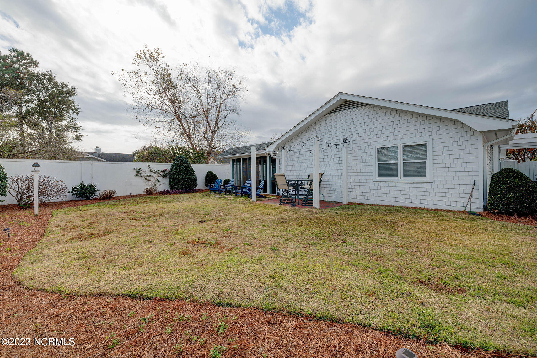 1211 Clipper Lane