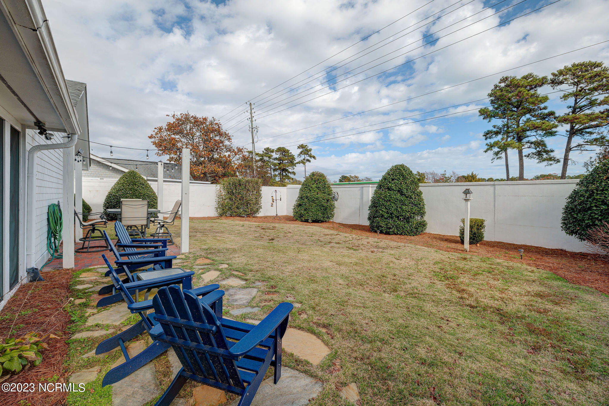 1211 Clipper Lane