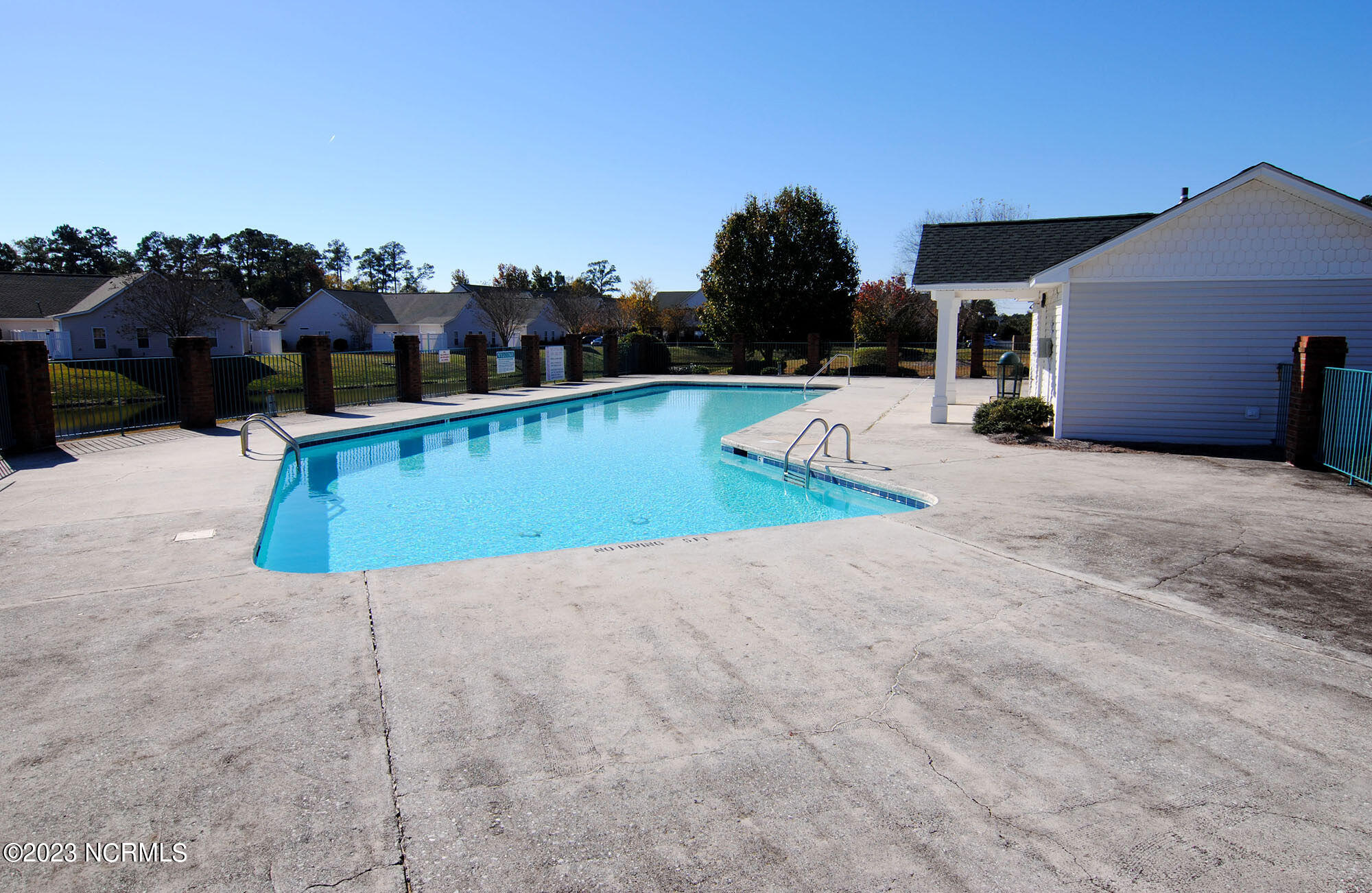 1402 Willoughby Park Court 1