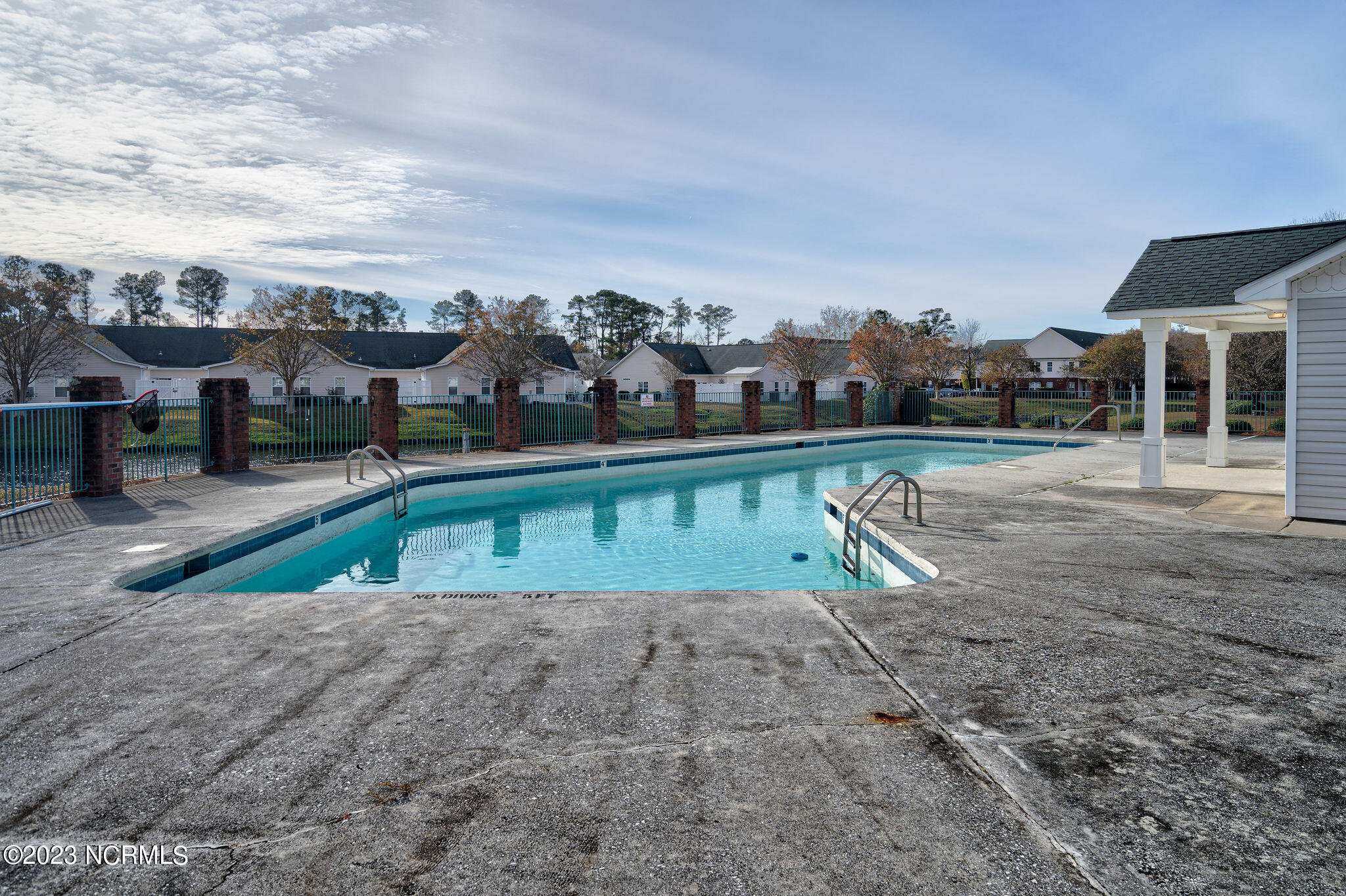 1402 Willoughby Park Court 1