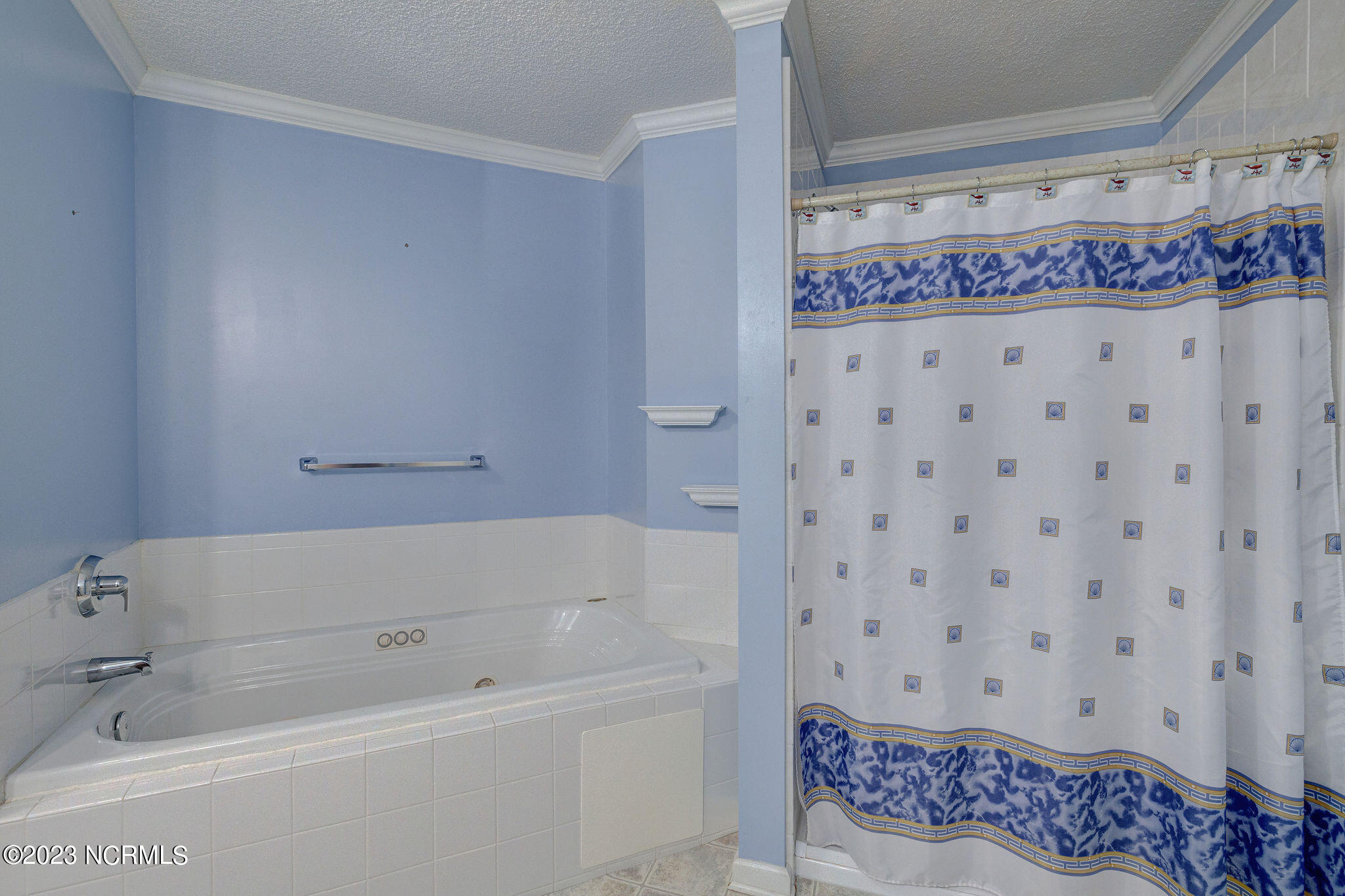1402 Willoughby Park Court 1