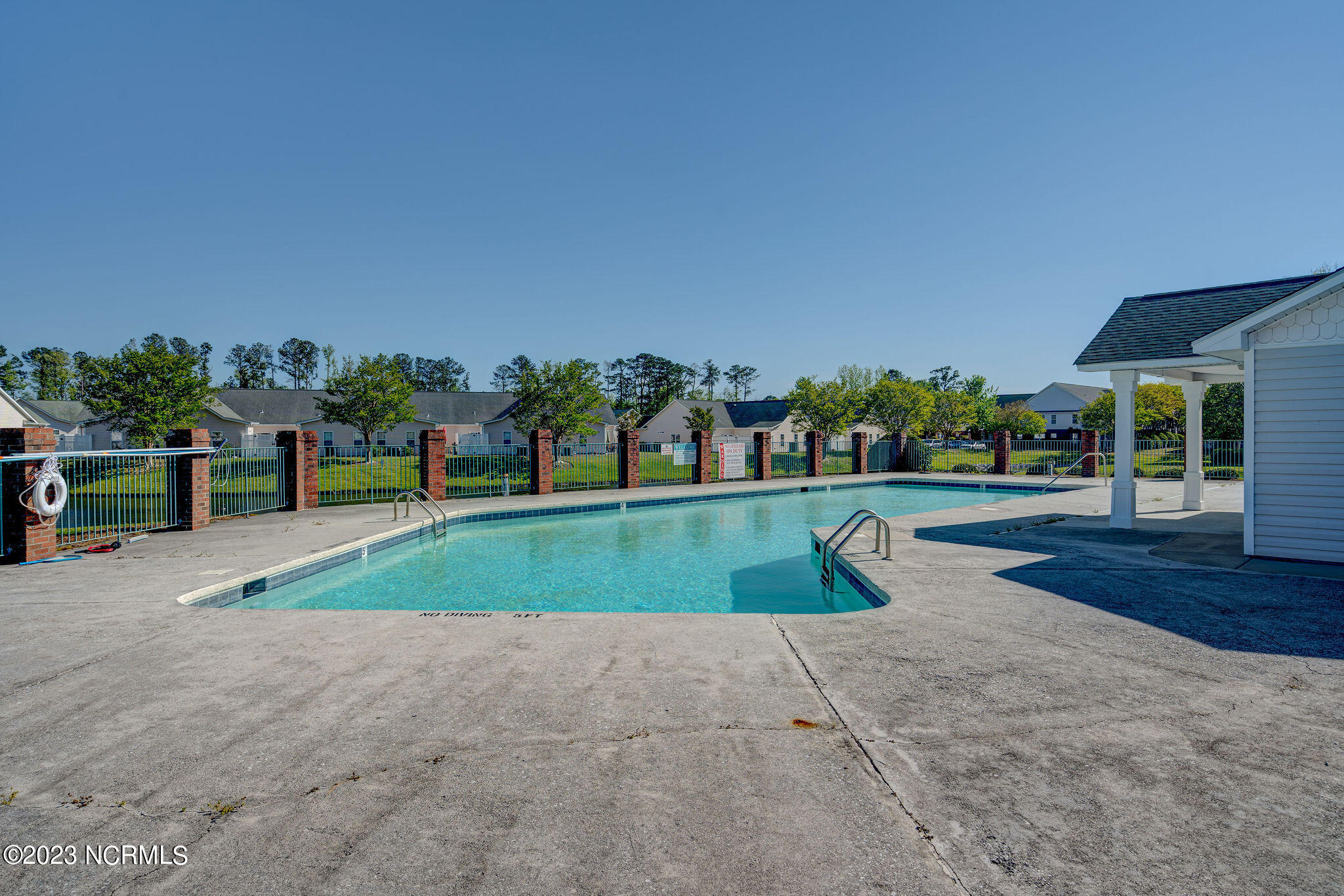 1402 Willoughby Park Court 1
