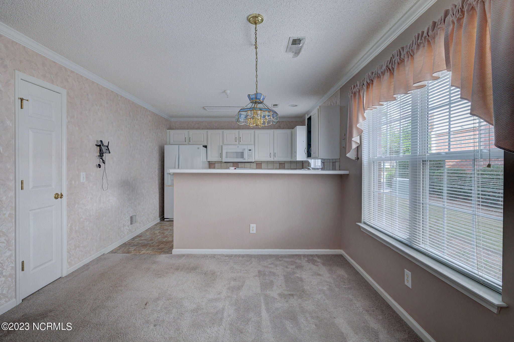 1402 Willoughby Park Court 1