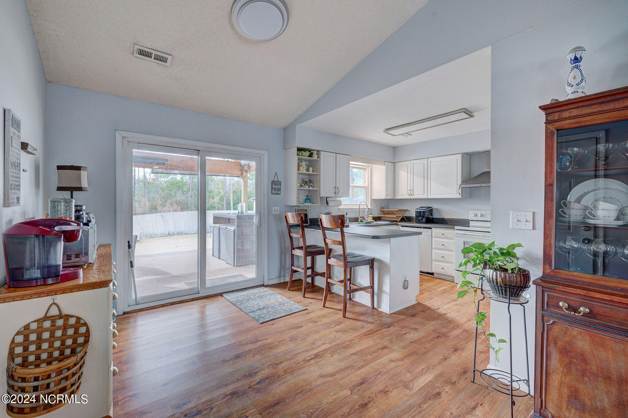 4708 Weybridge Lane