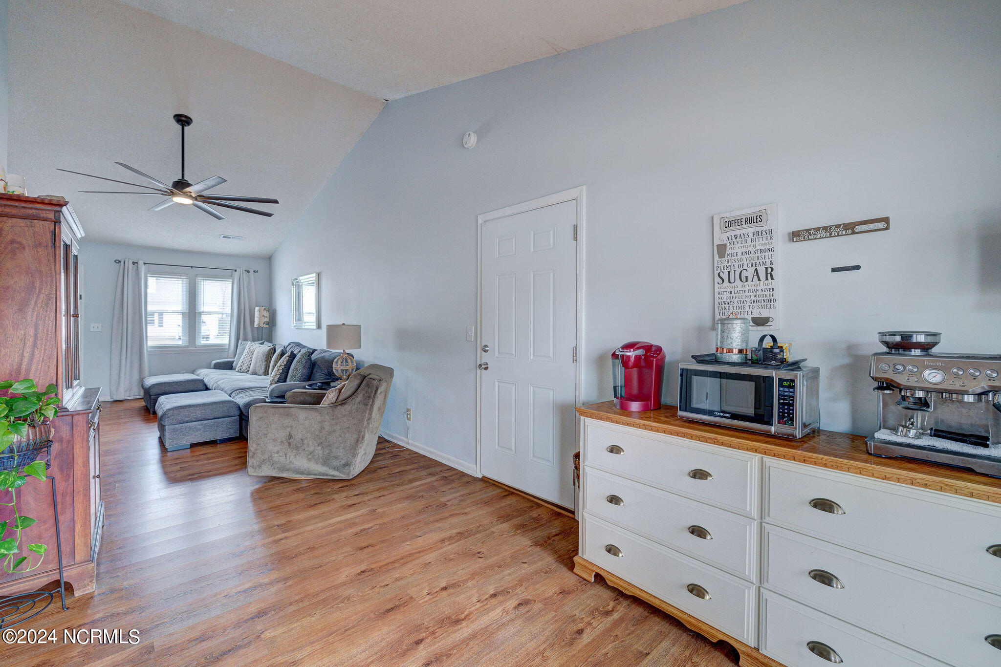 4708 Weybridge Lane