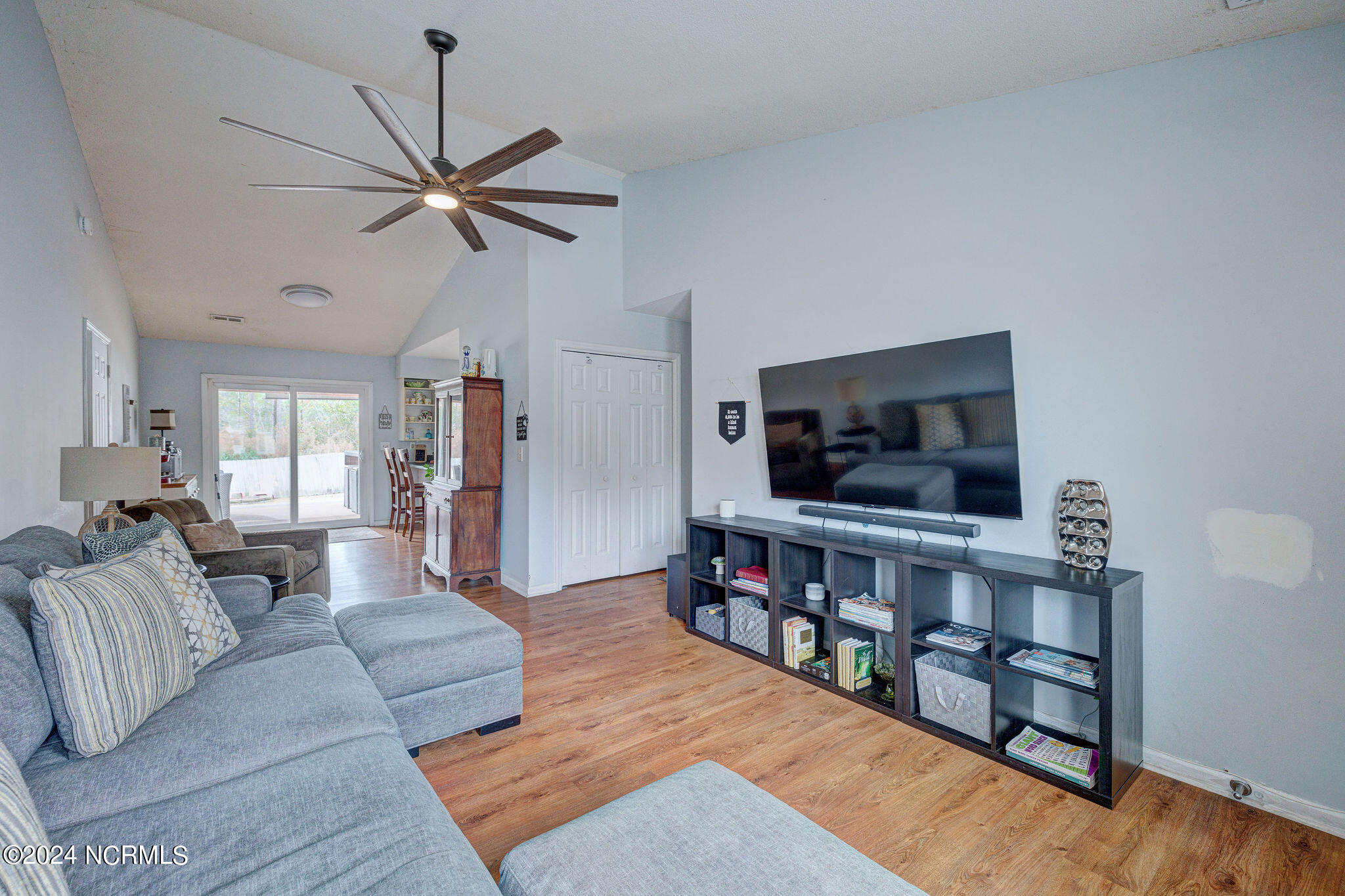 4708 Weybridge Lane