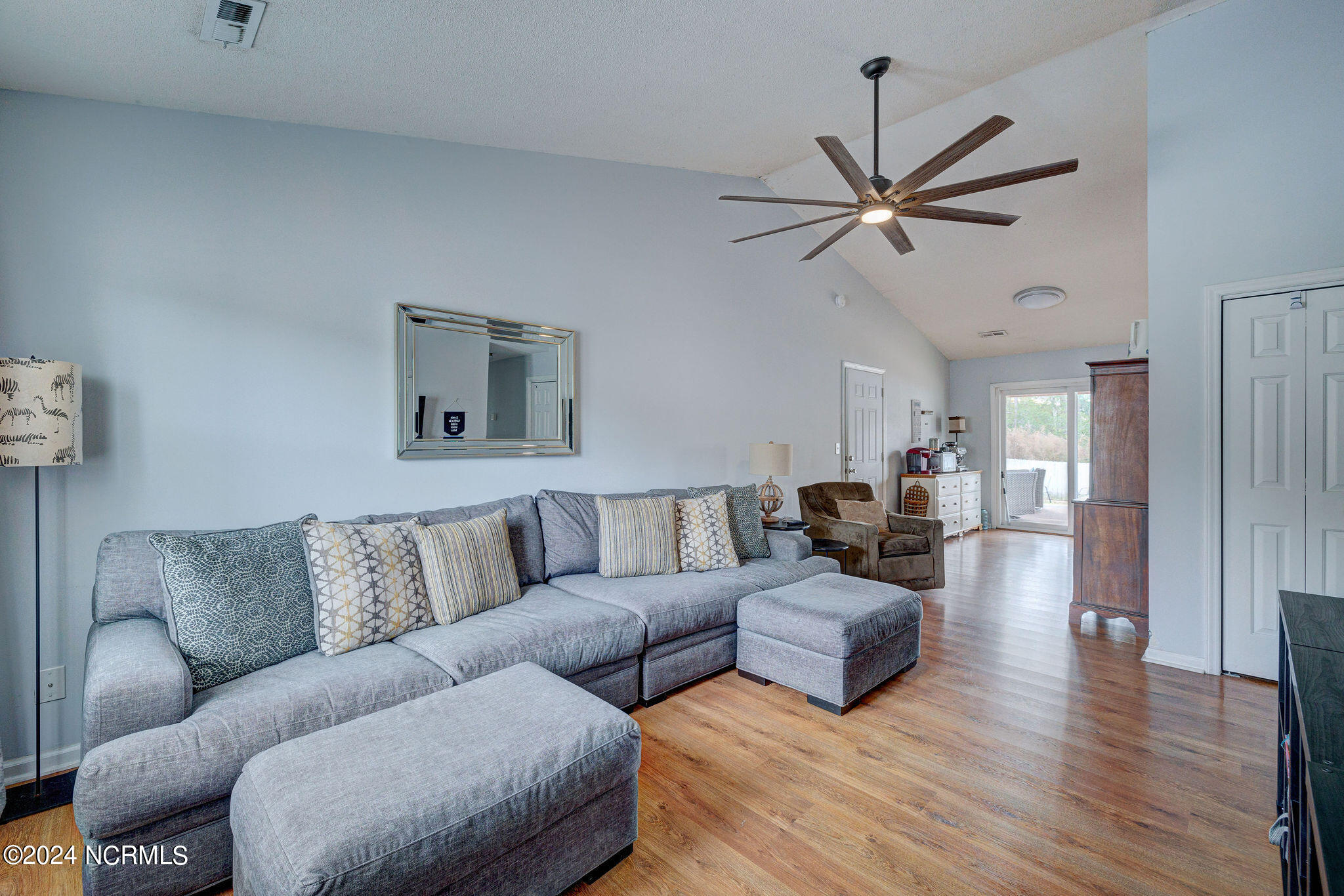 4708 Weybridge Lane