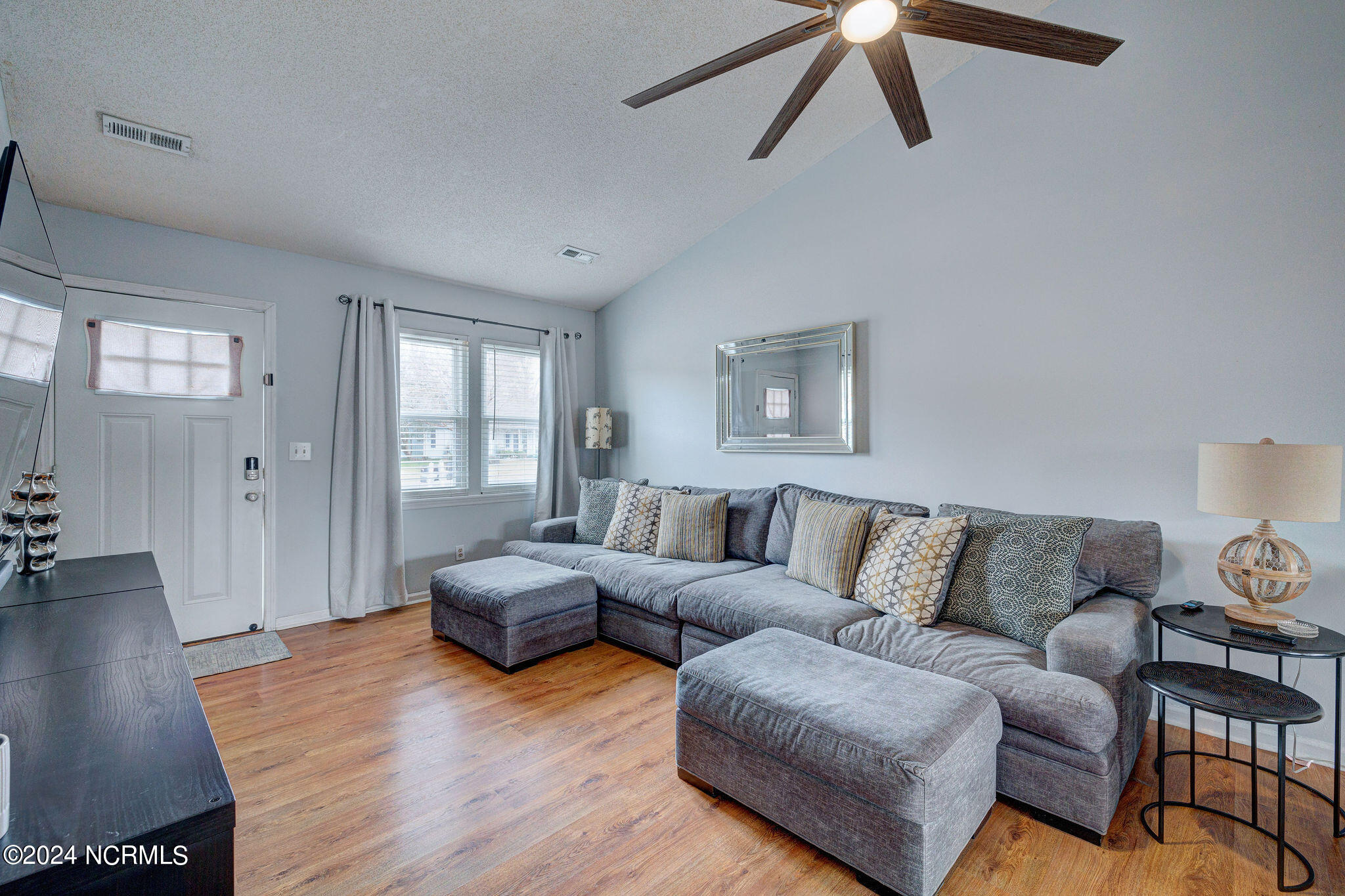 4708 Weybridge Lane