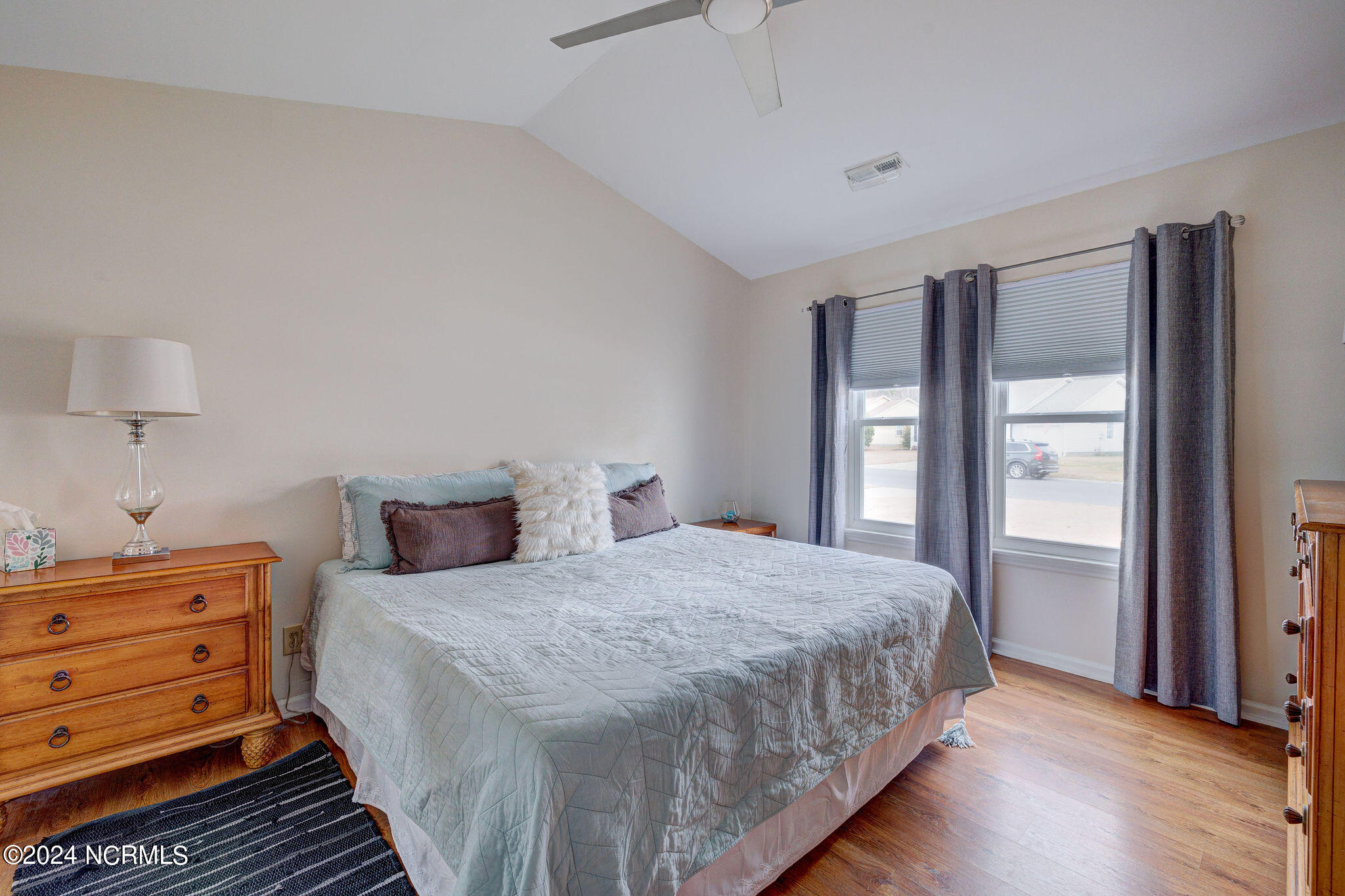 4708 Weybridge Lane