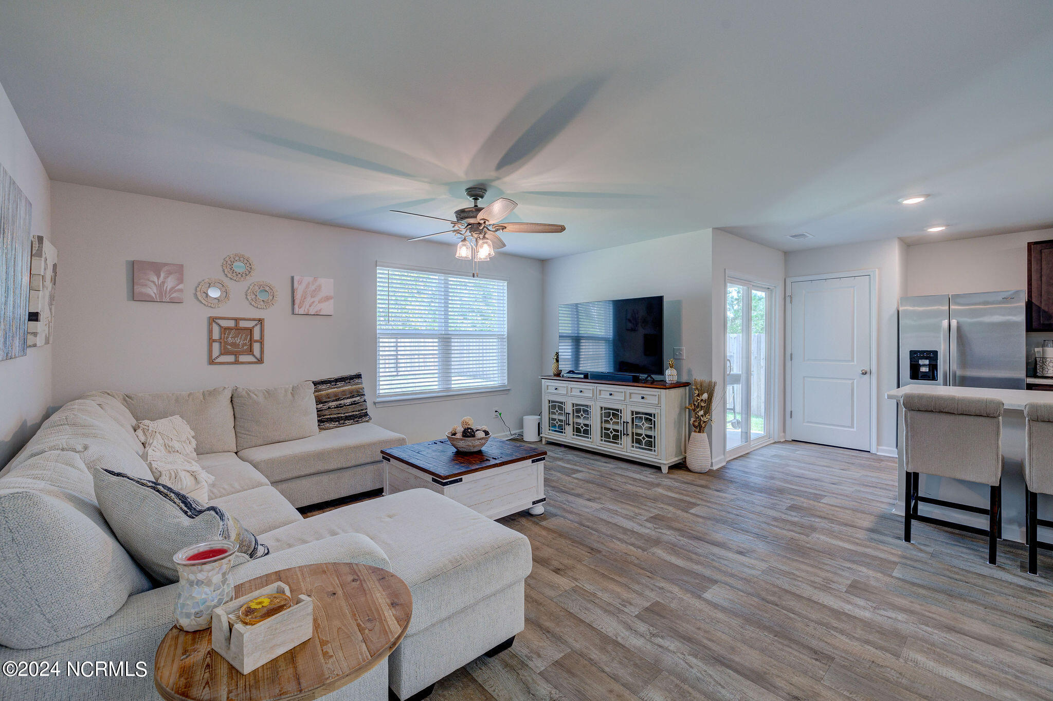 712 Buckeye Road NE