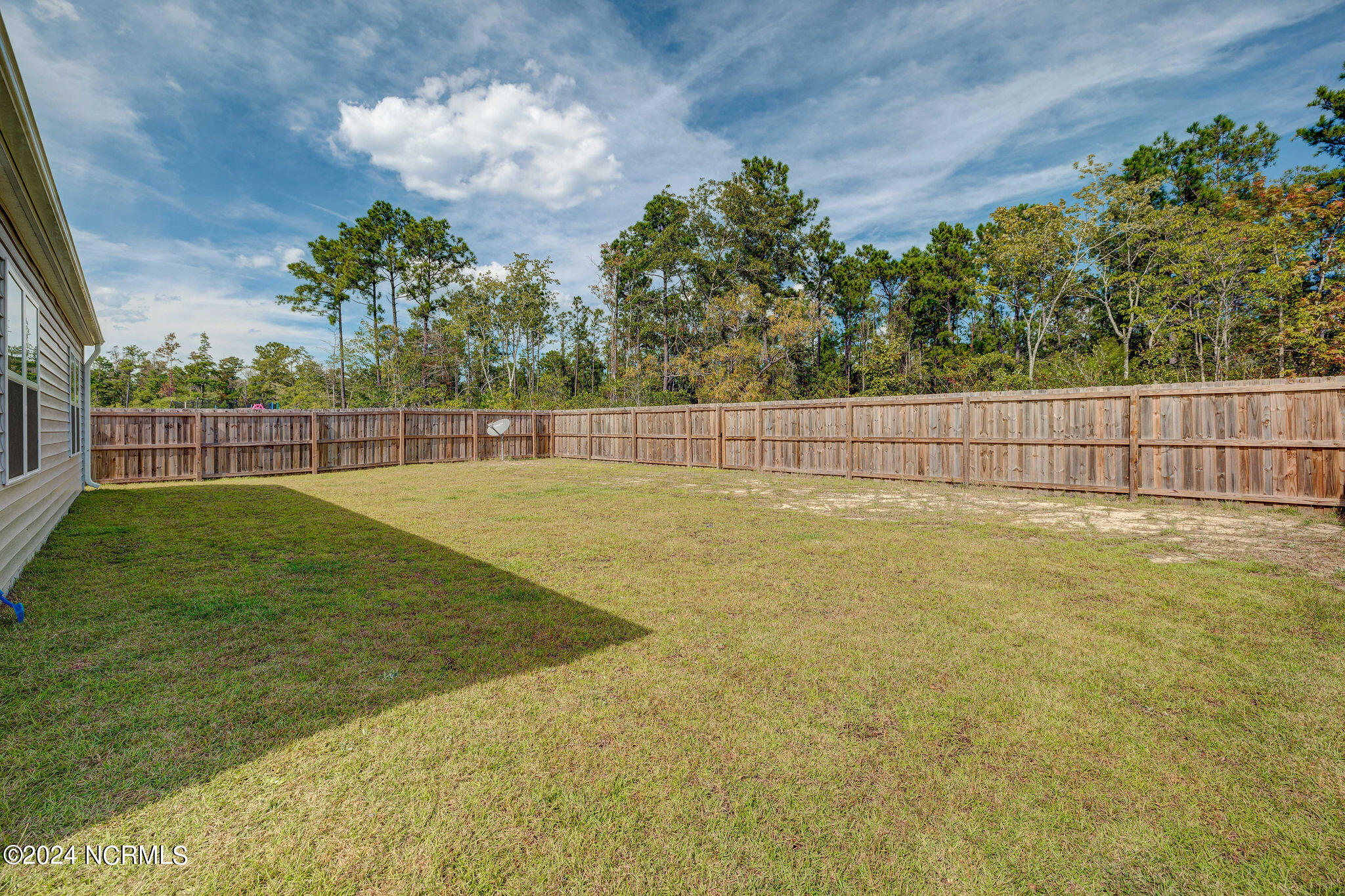 712 Buckeye Road NE
