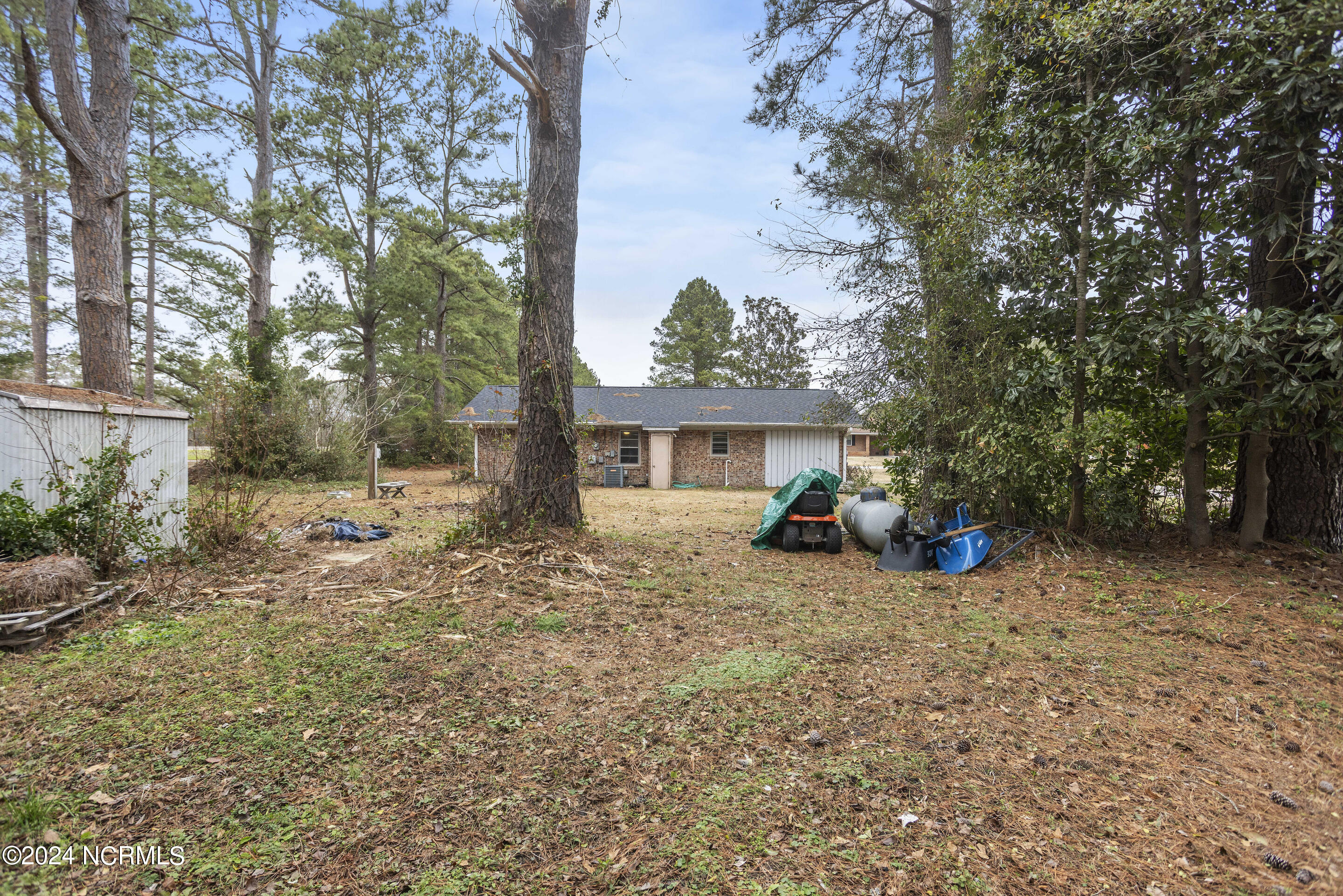 177 Poplar Avenue
