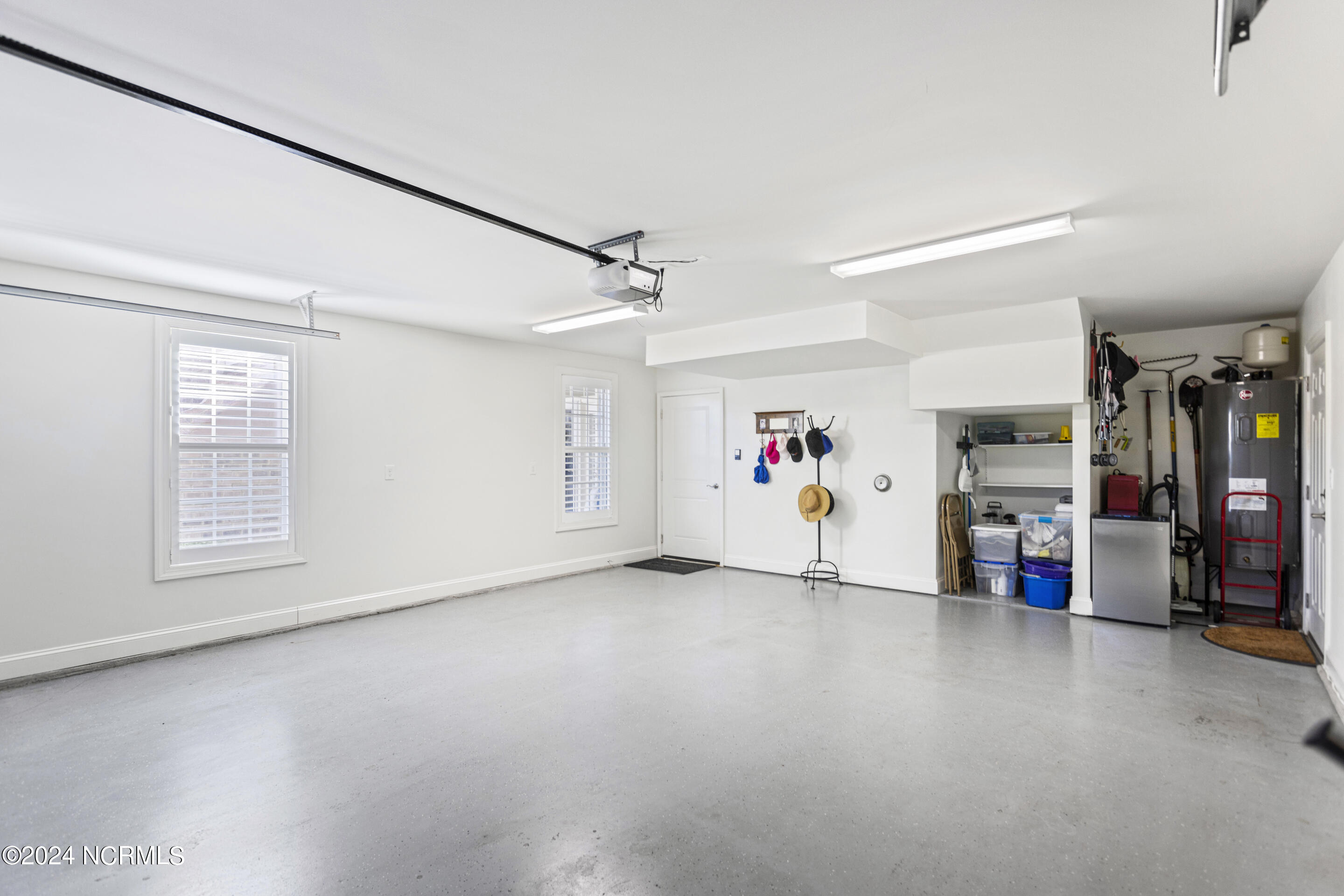 4015 Alastaire Cove