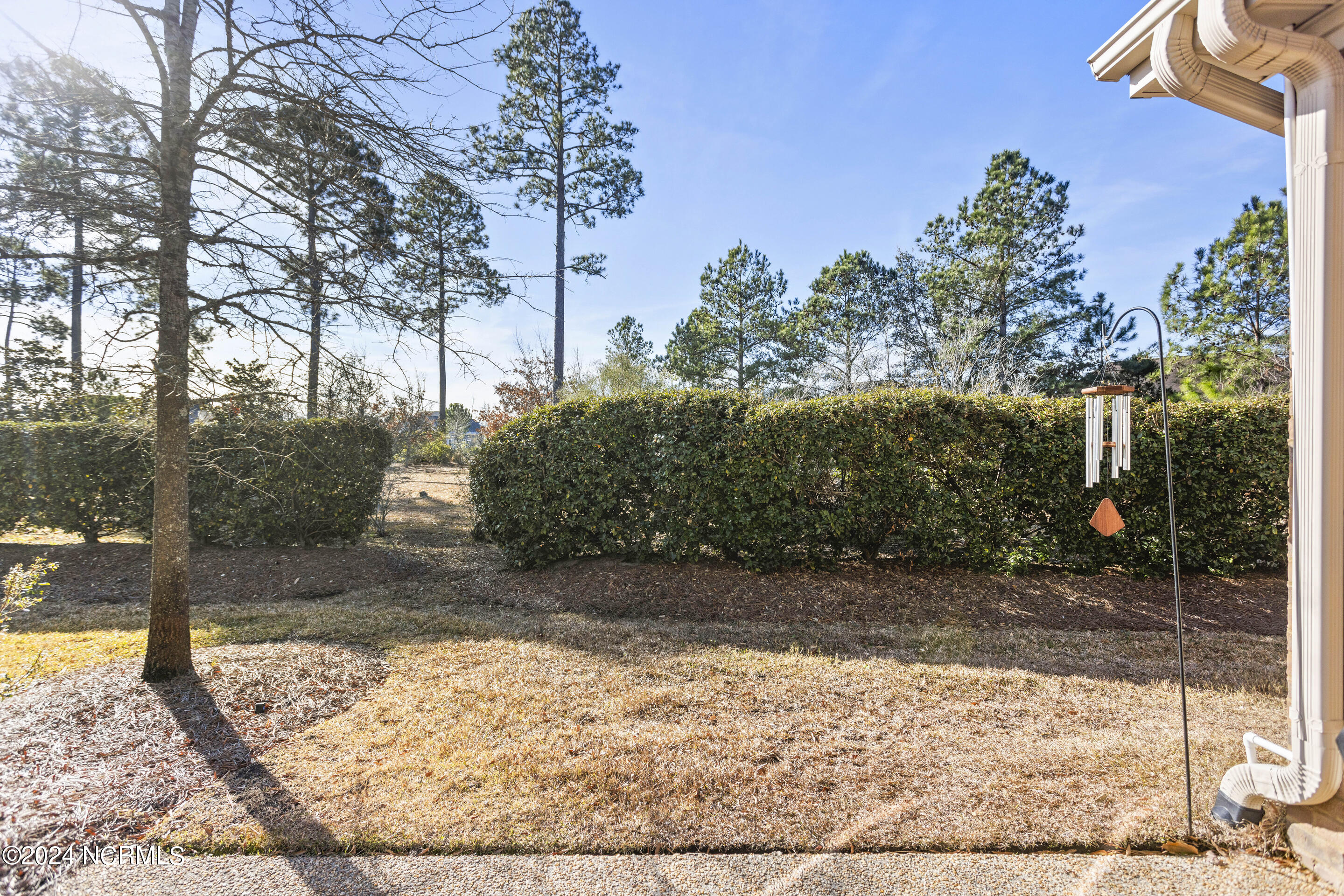 4015 Alastaire Cove