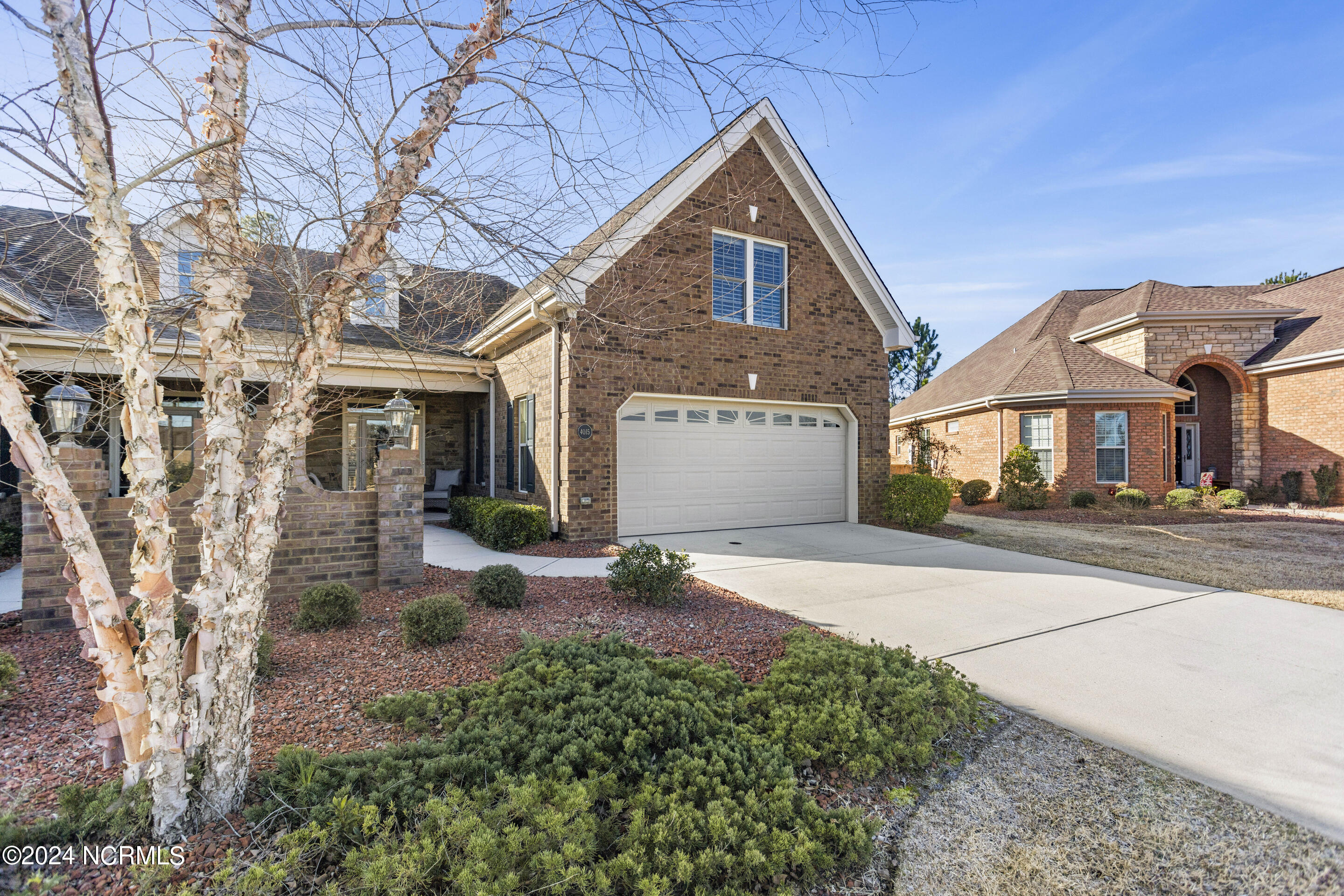 4015 Alastaire Cove