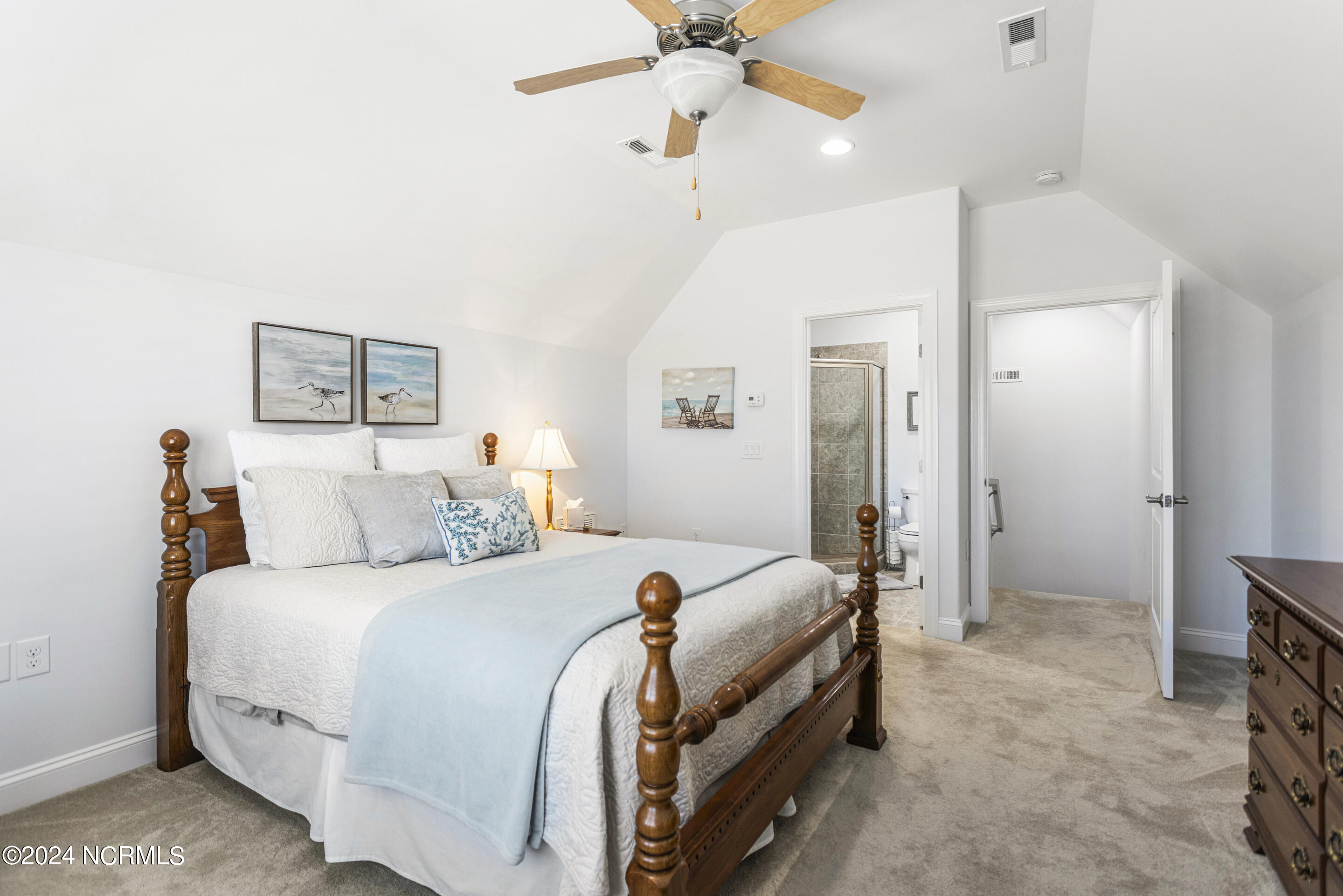 4015 Alastaire Cove