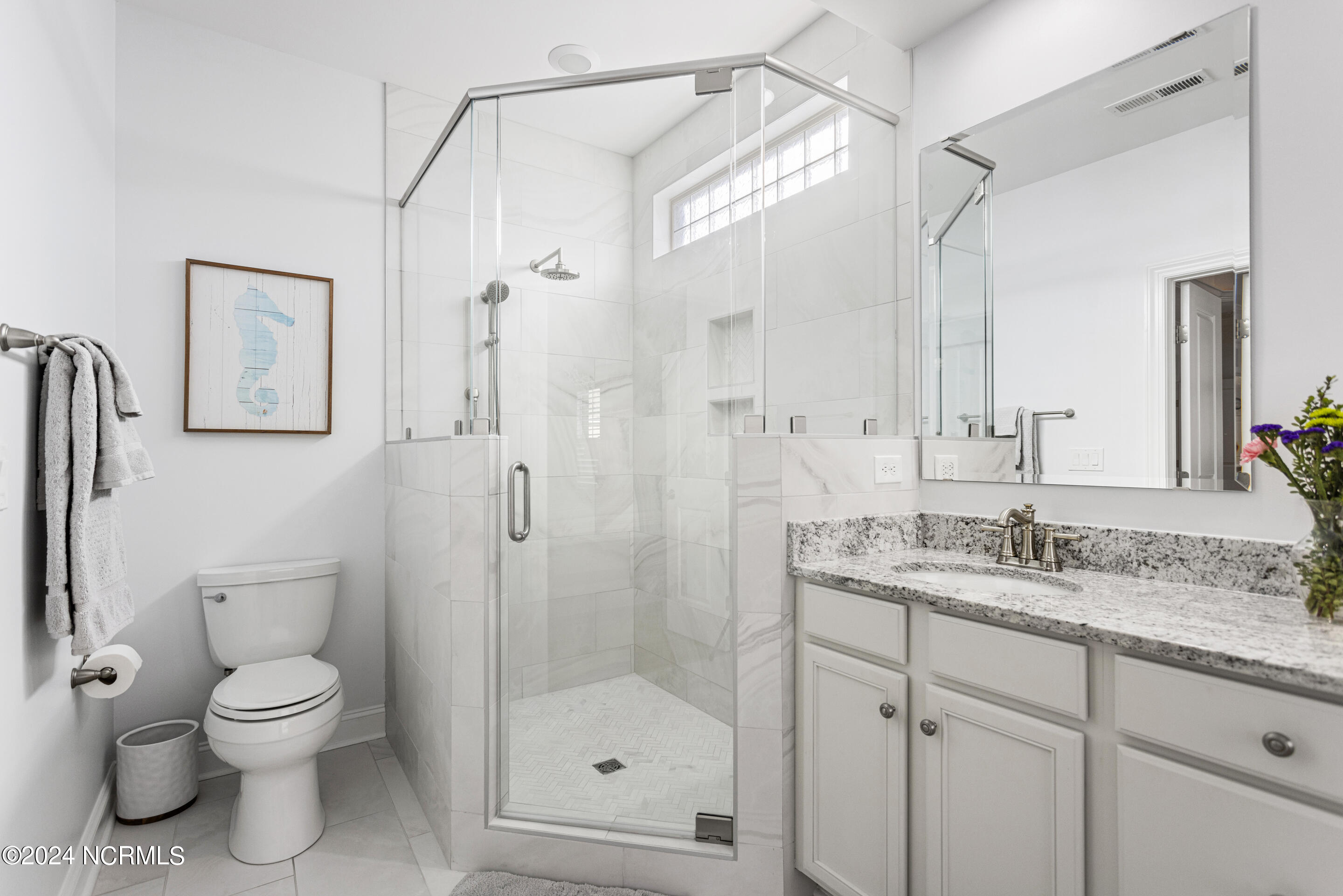 4015 Alastaire Cove