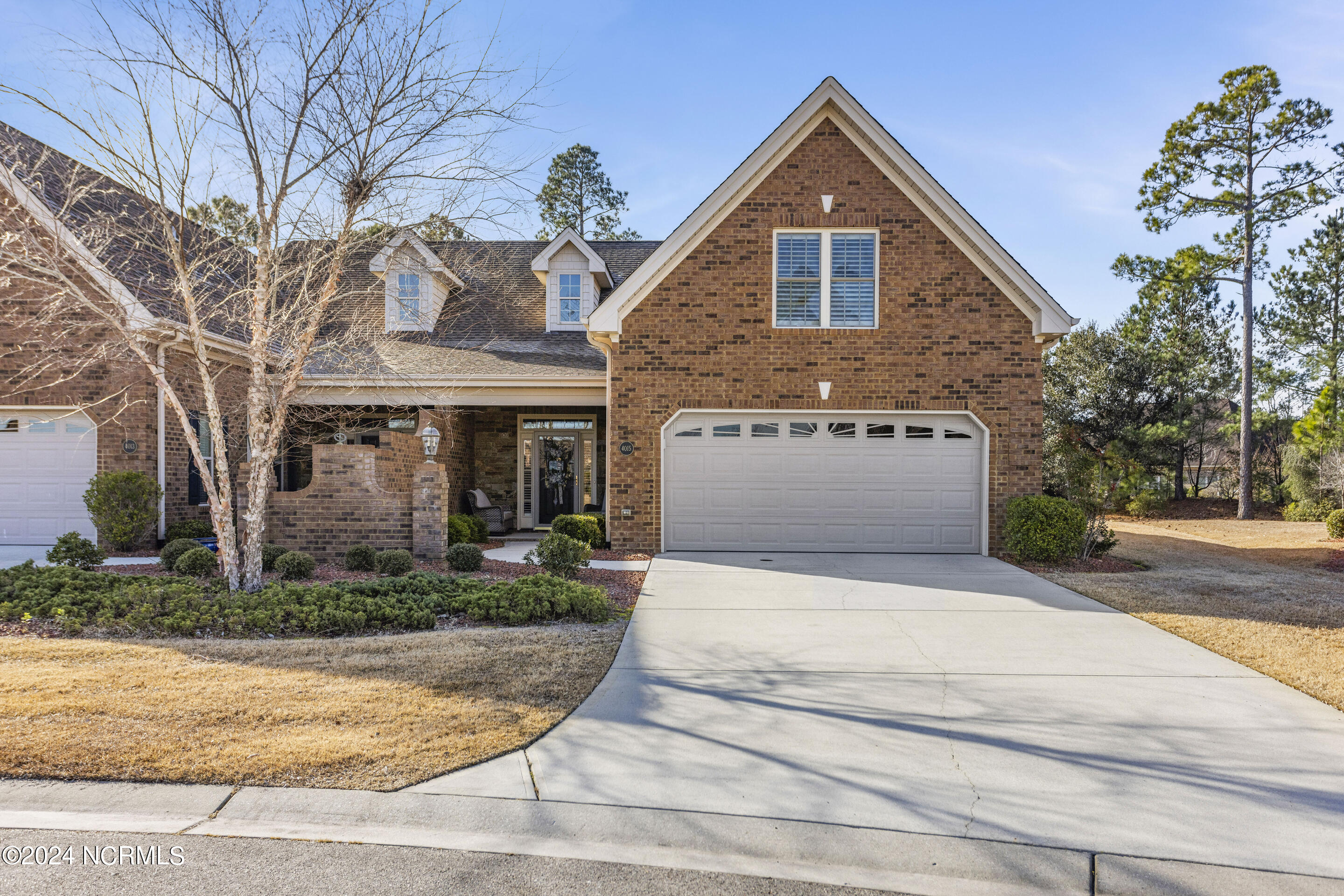 4015 Alastaire Cove