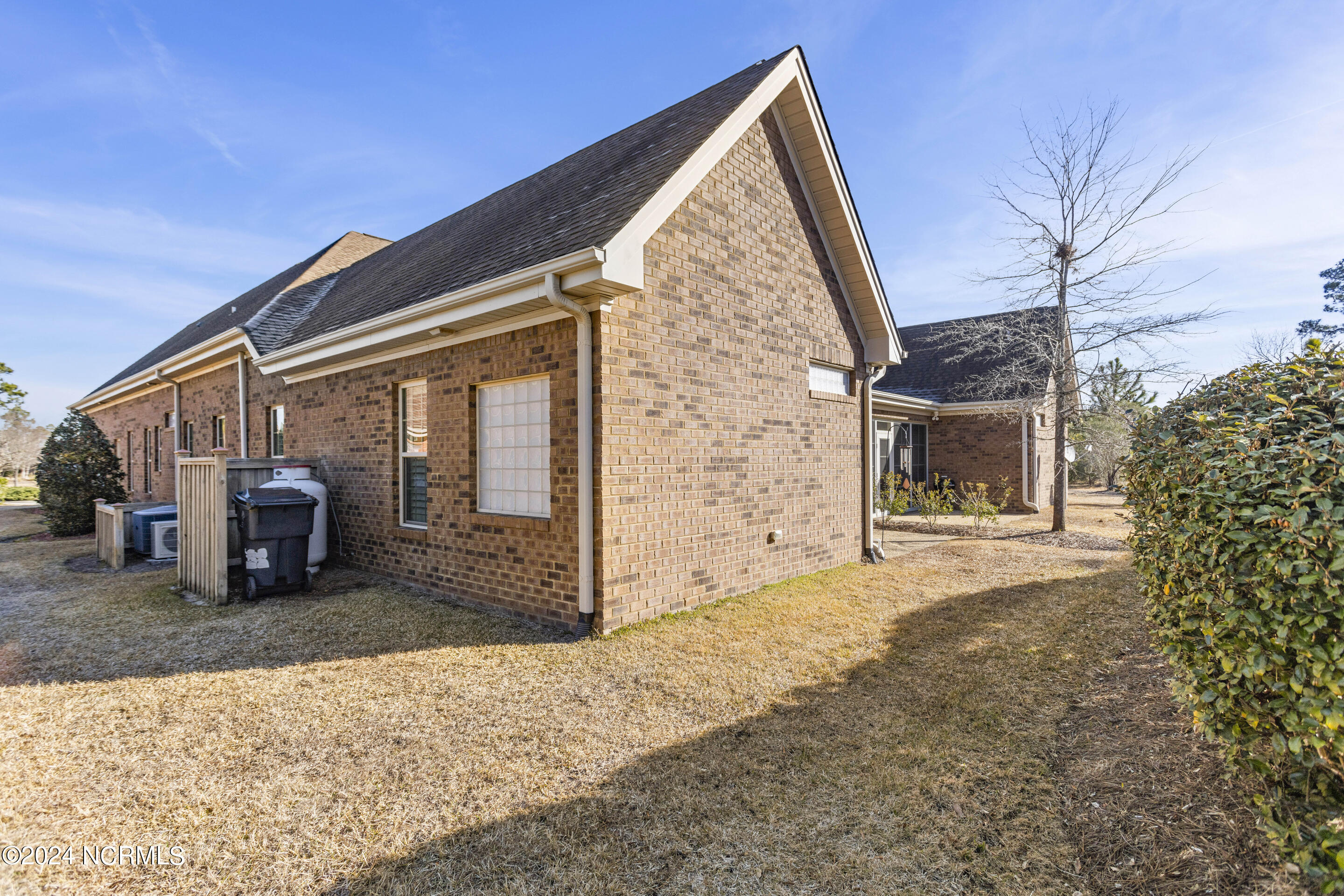 4015 Alastaire Cove