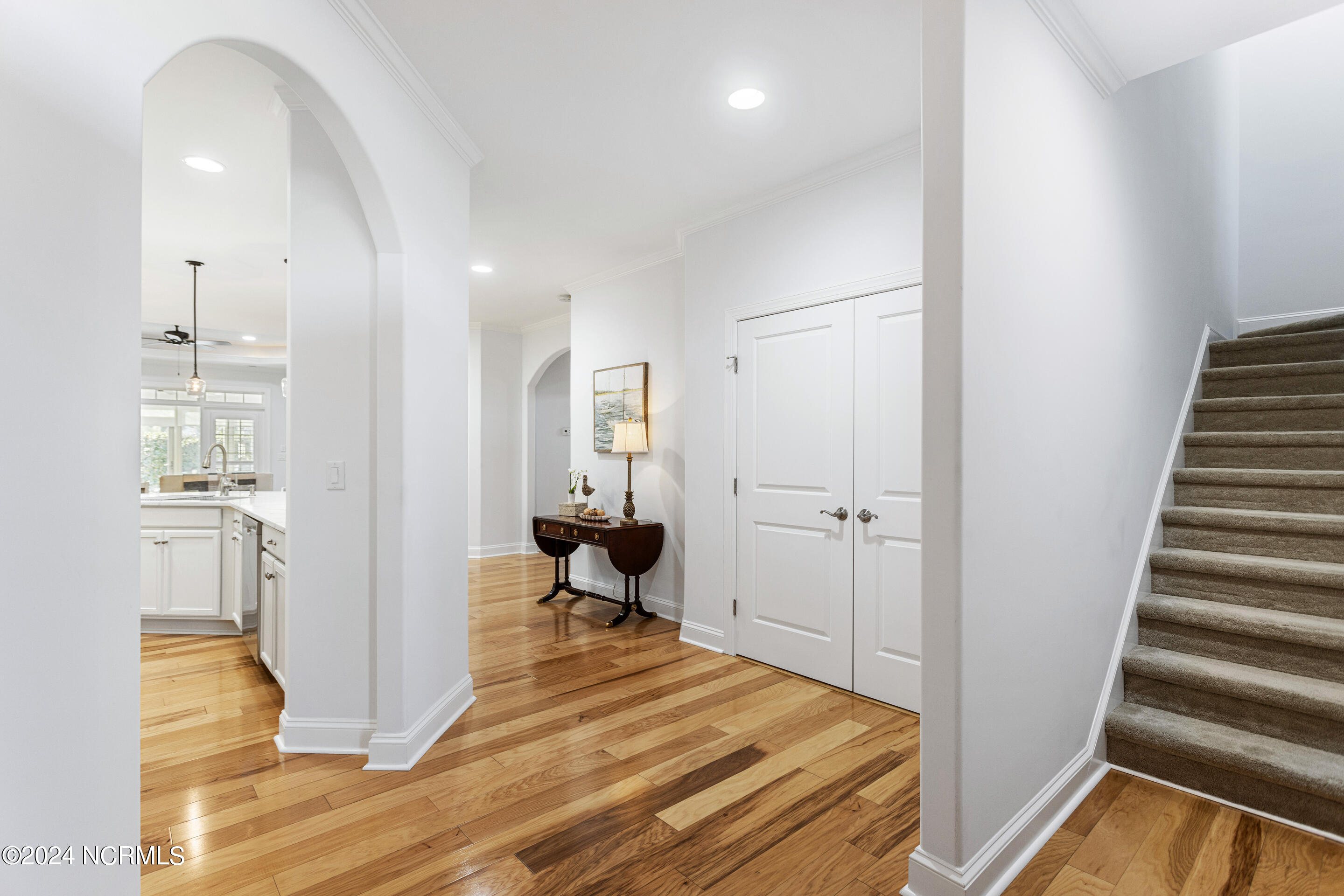 4015 Alastaire Cove