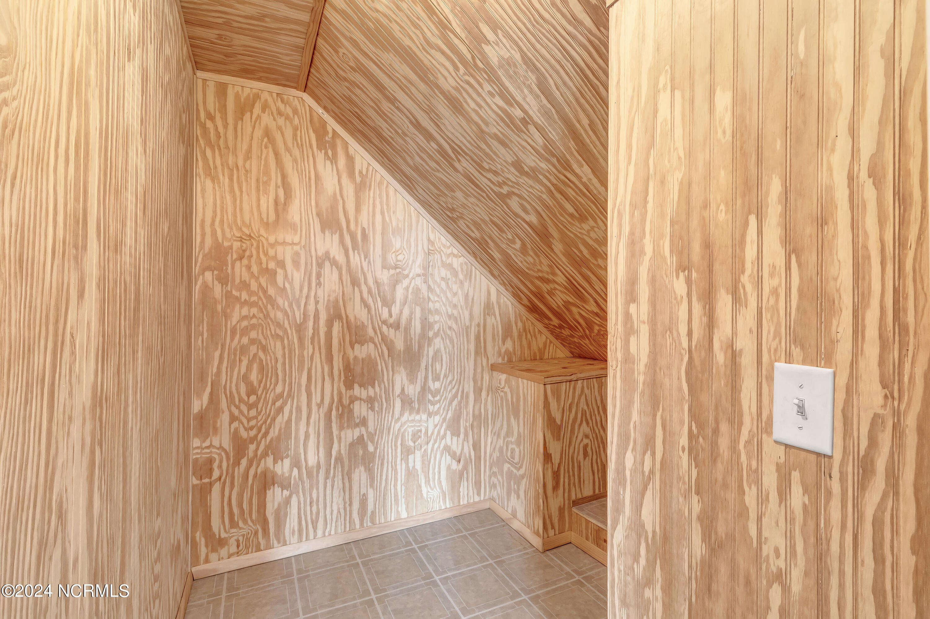 109 Bristle Cone Court