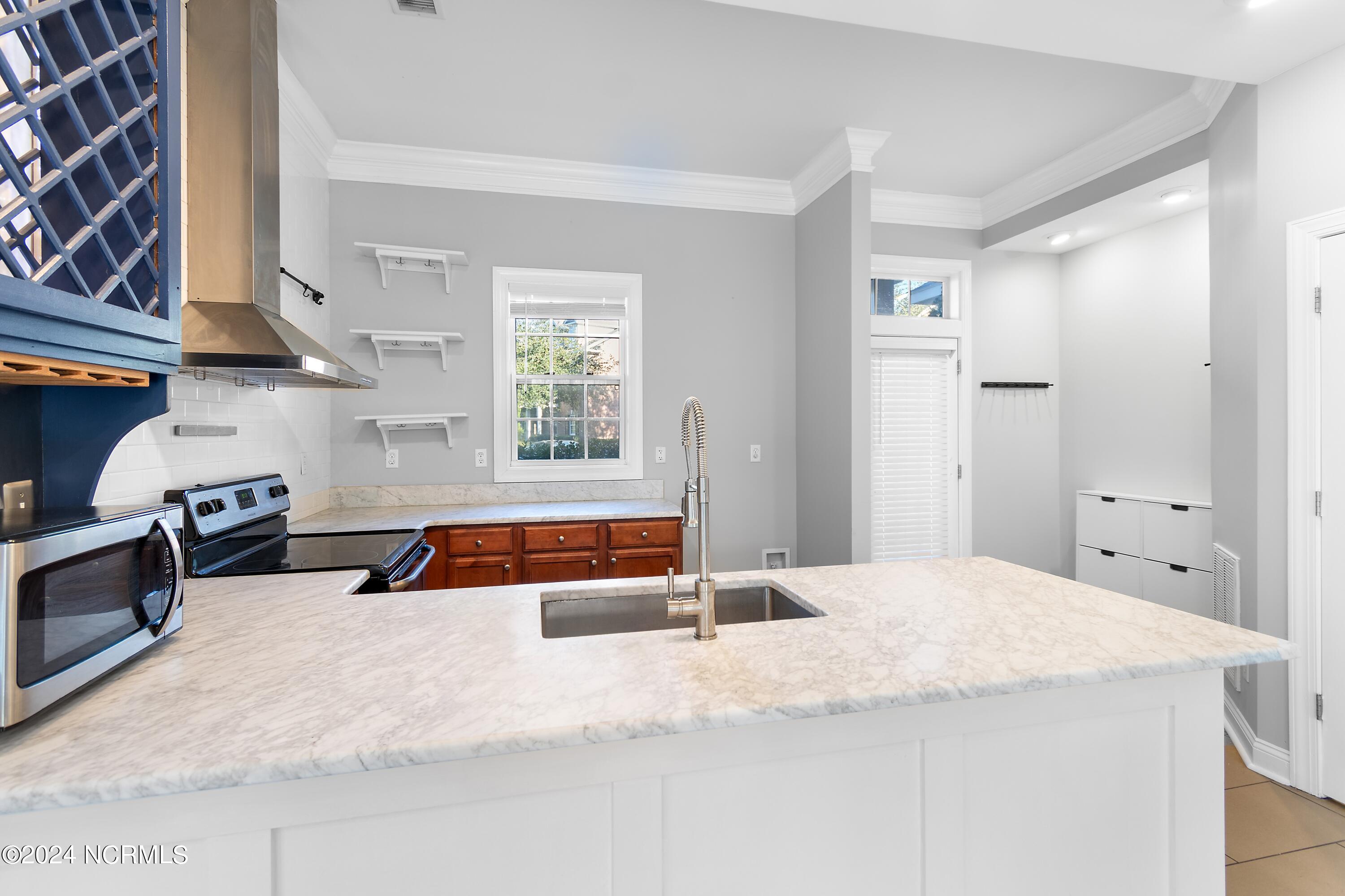 5142 Exton Park Loop