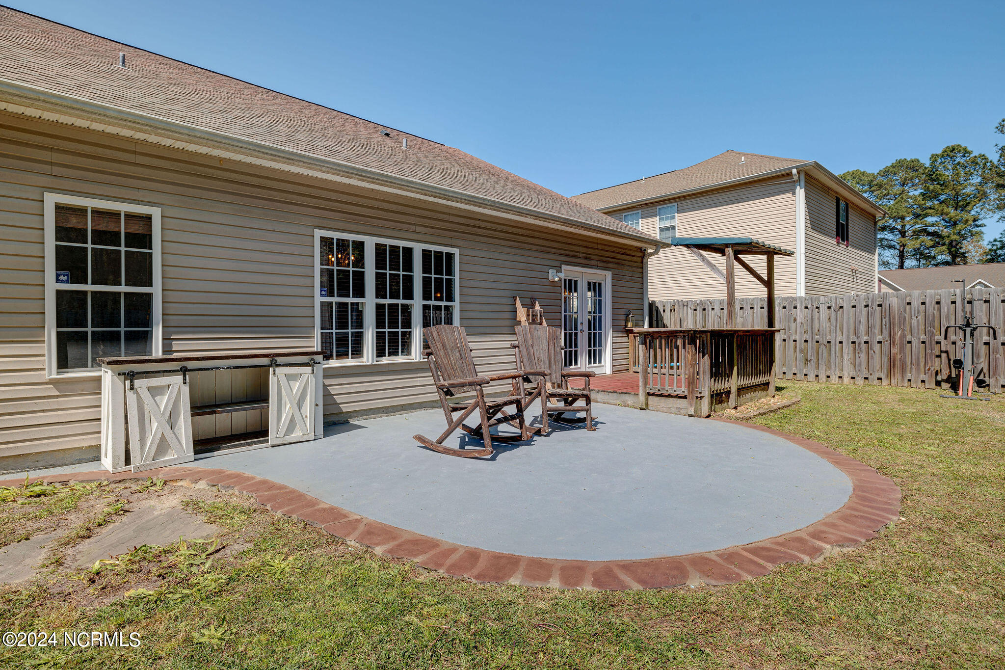1003 Lake Jones Road