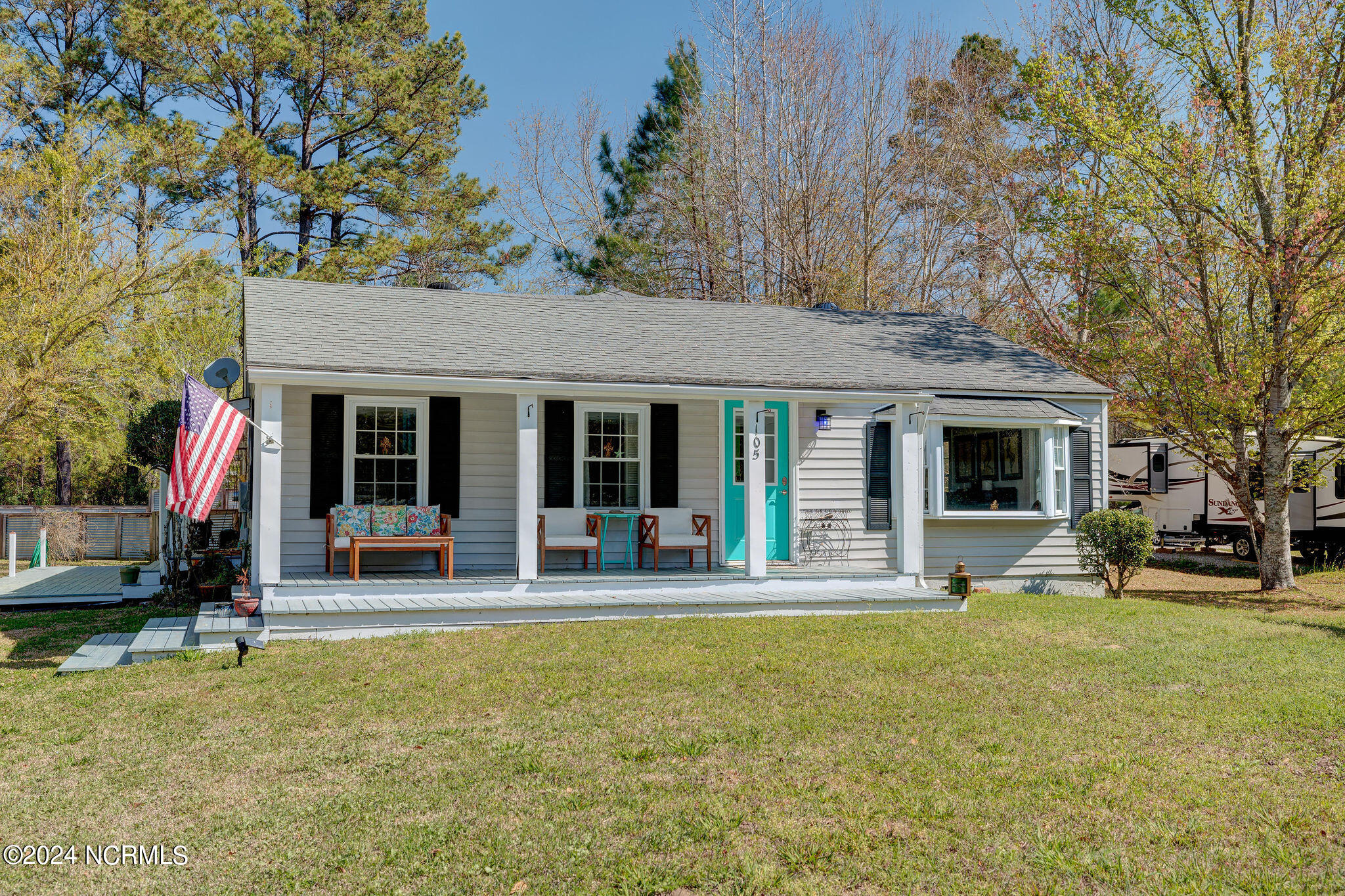 105 Gilbert Curry Drive