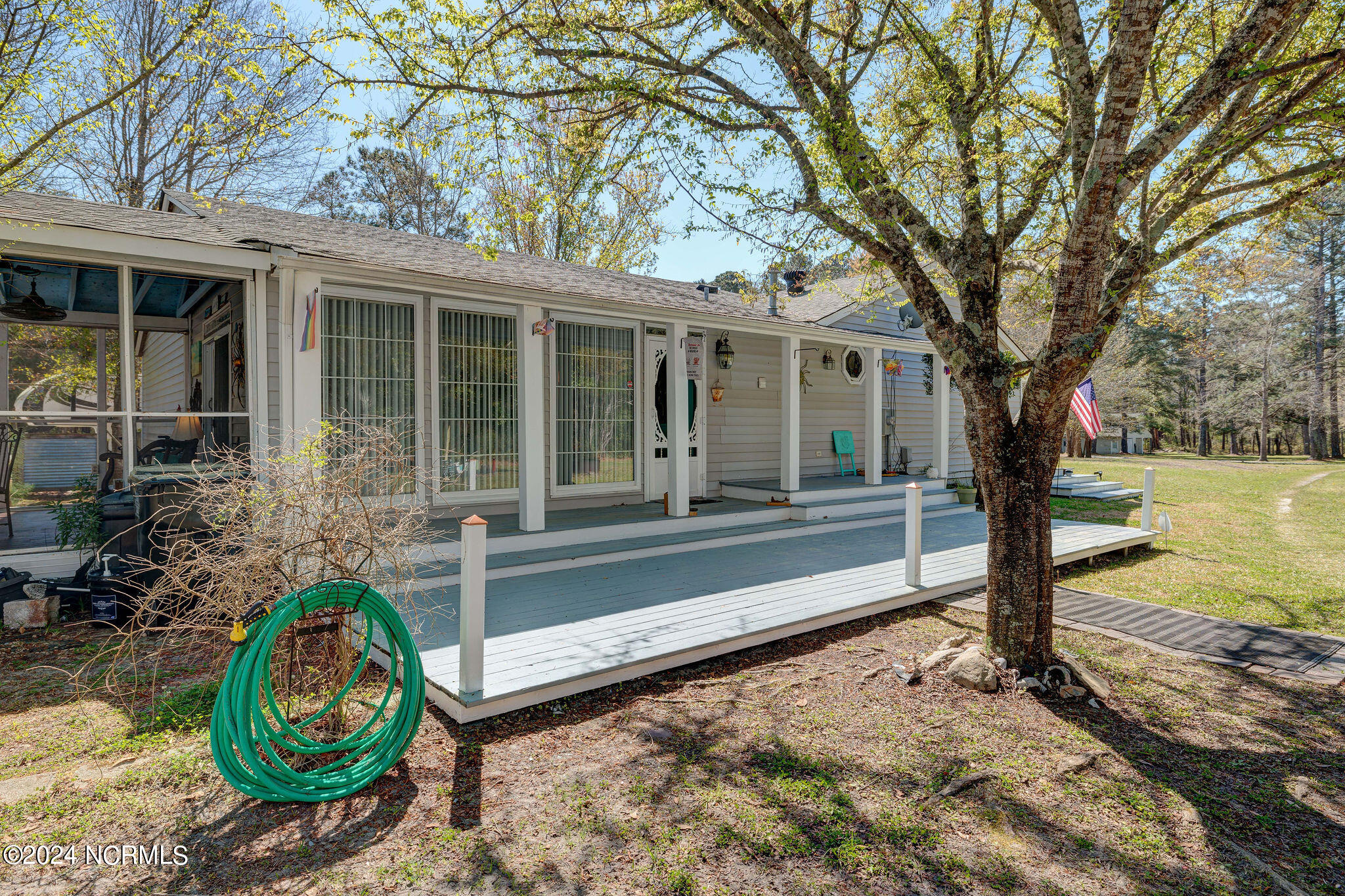 105 Gilbert Curry Drive