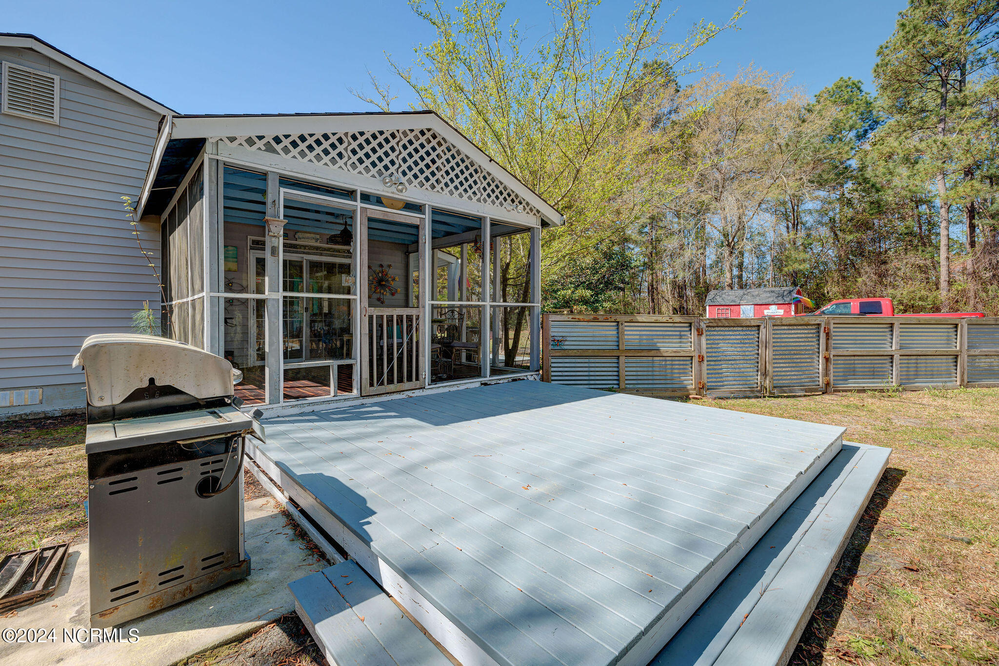 105 Gilbert Curry Drive