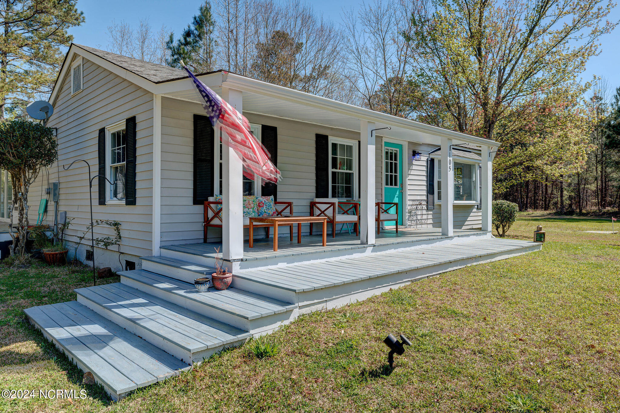105 Gilbert Curry Drive