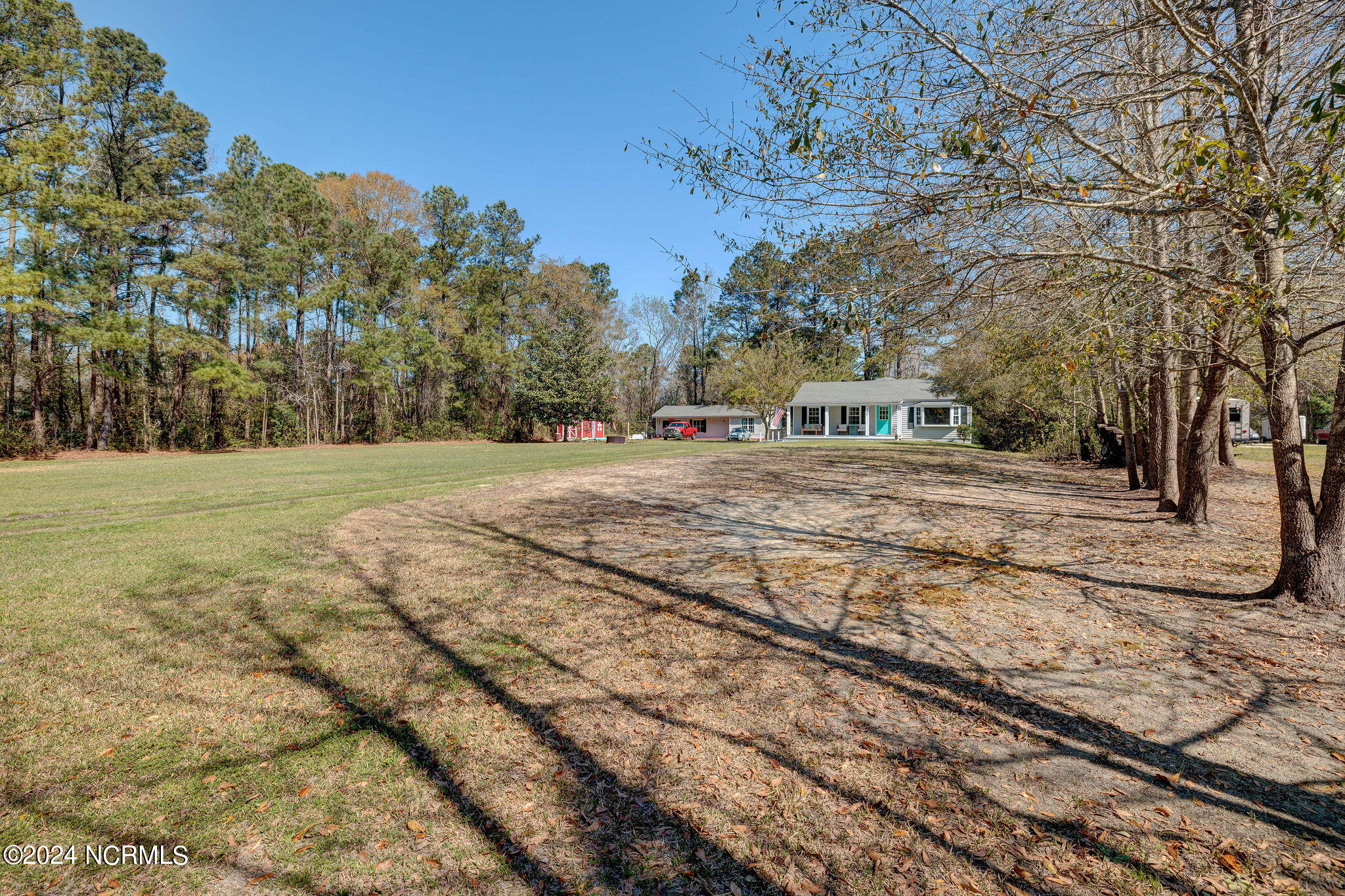 105 Gilbert Curry Drive