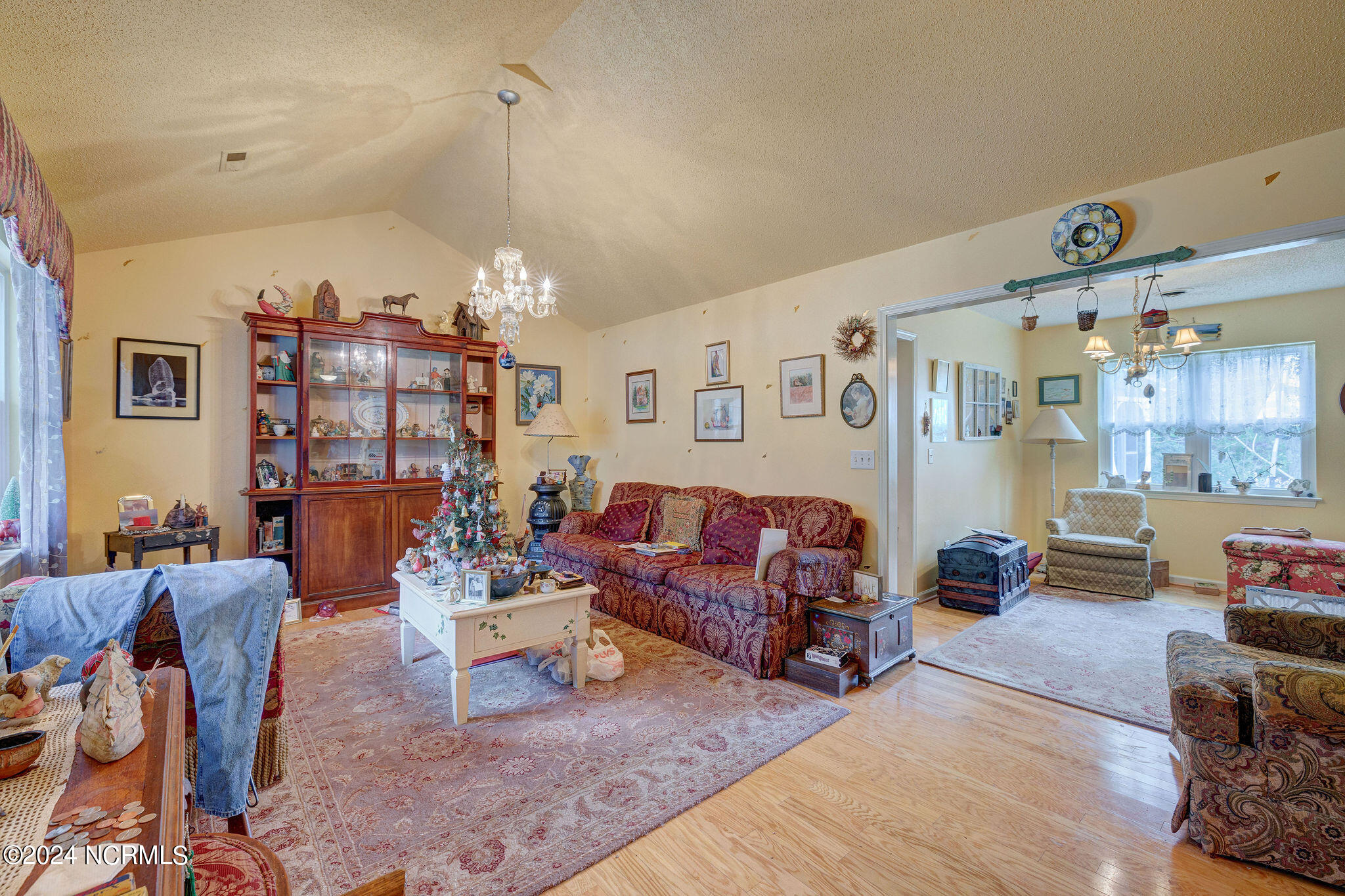 6306 Iverstone Court