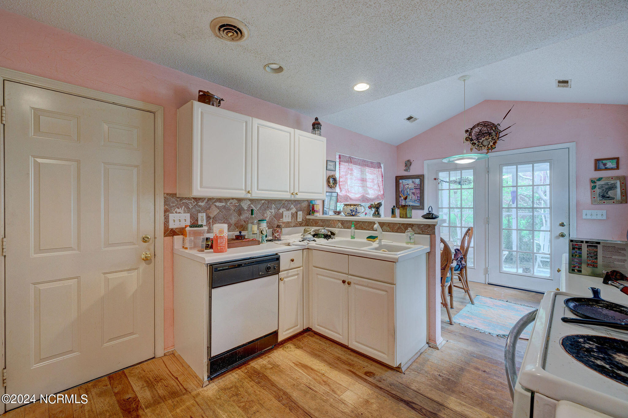 6306 Iverstone Court