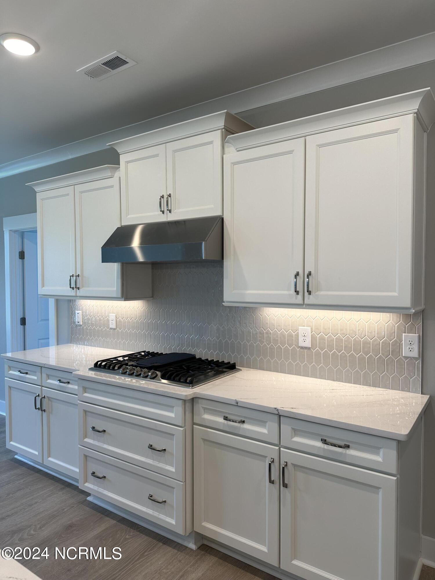 3751 Mason Port Drive 74