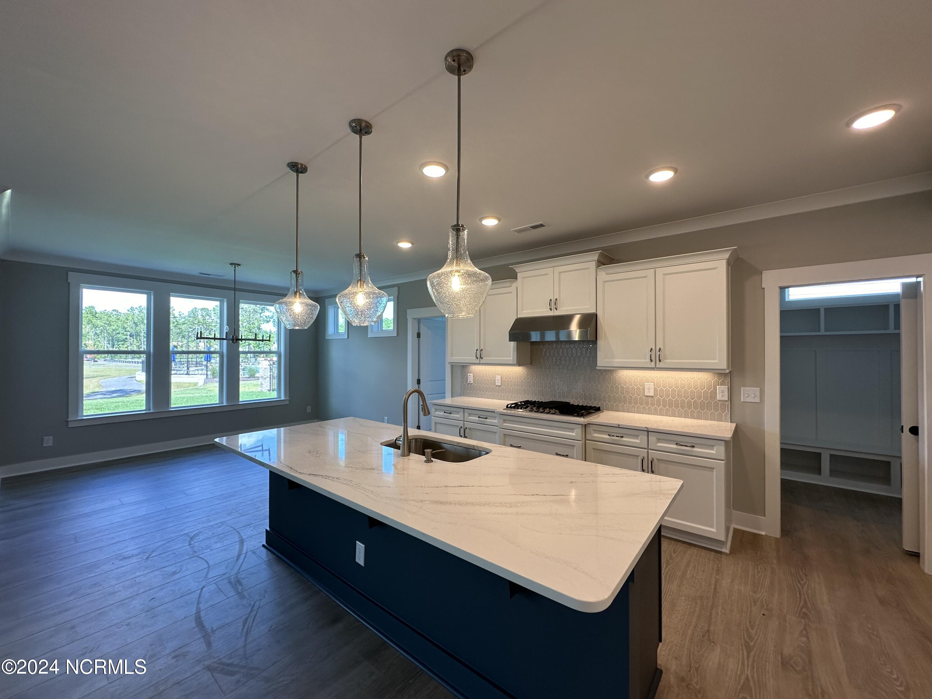 3751 Mason Port Drive 74