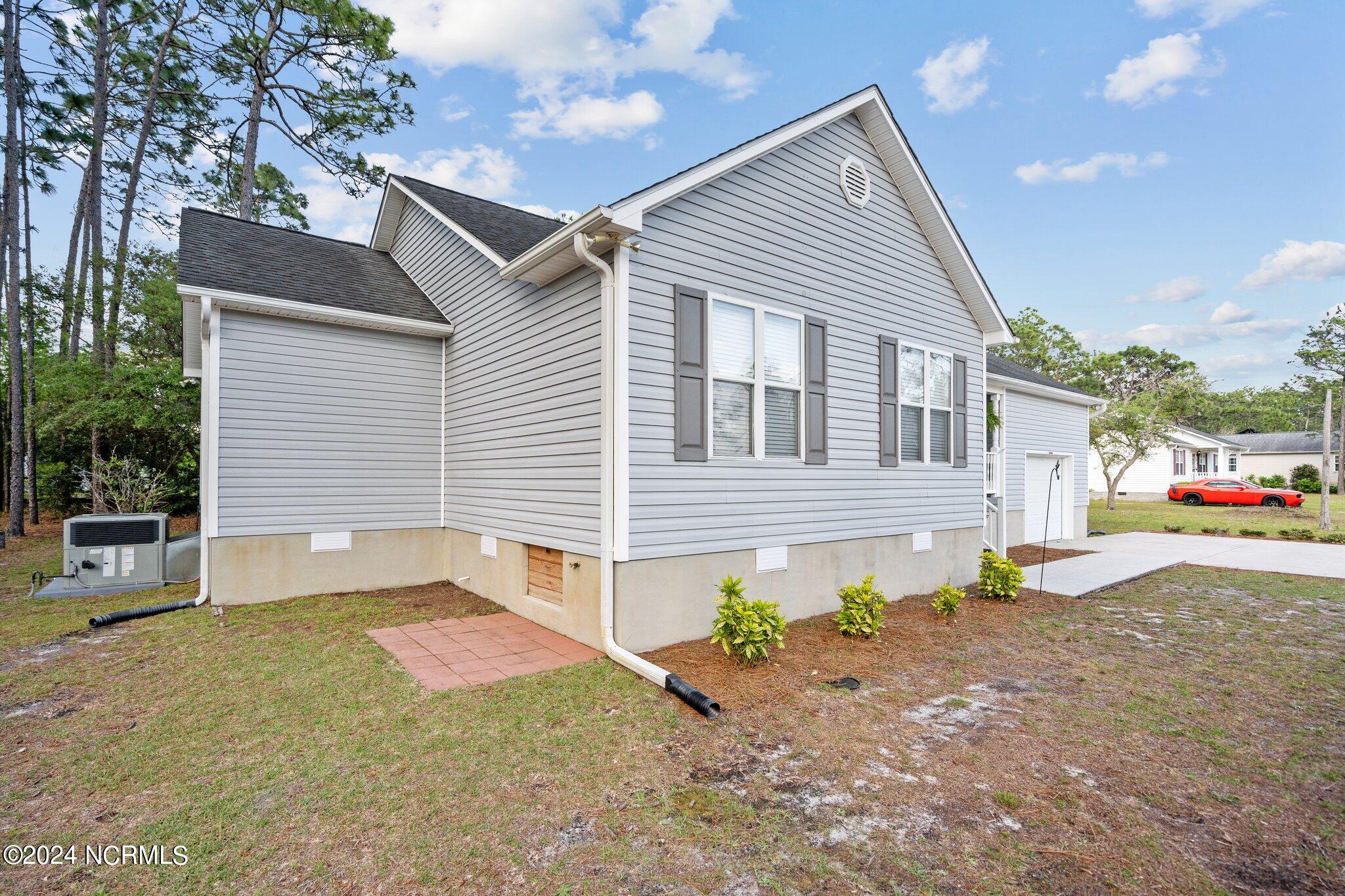 98 N Greensboro Road
