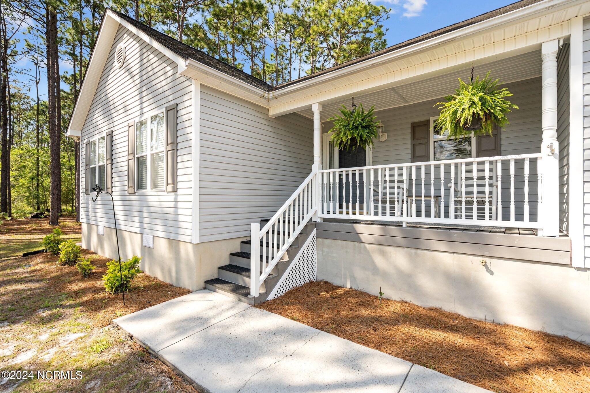 98 N Greensboro Road