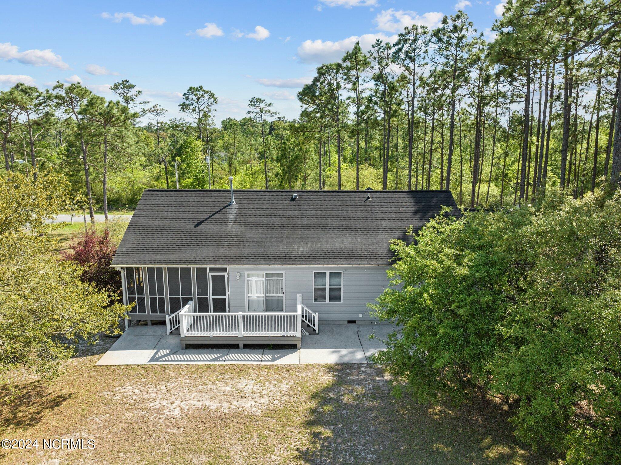 98 N Greensboro Road