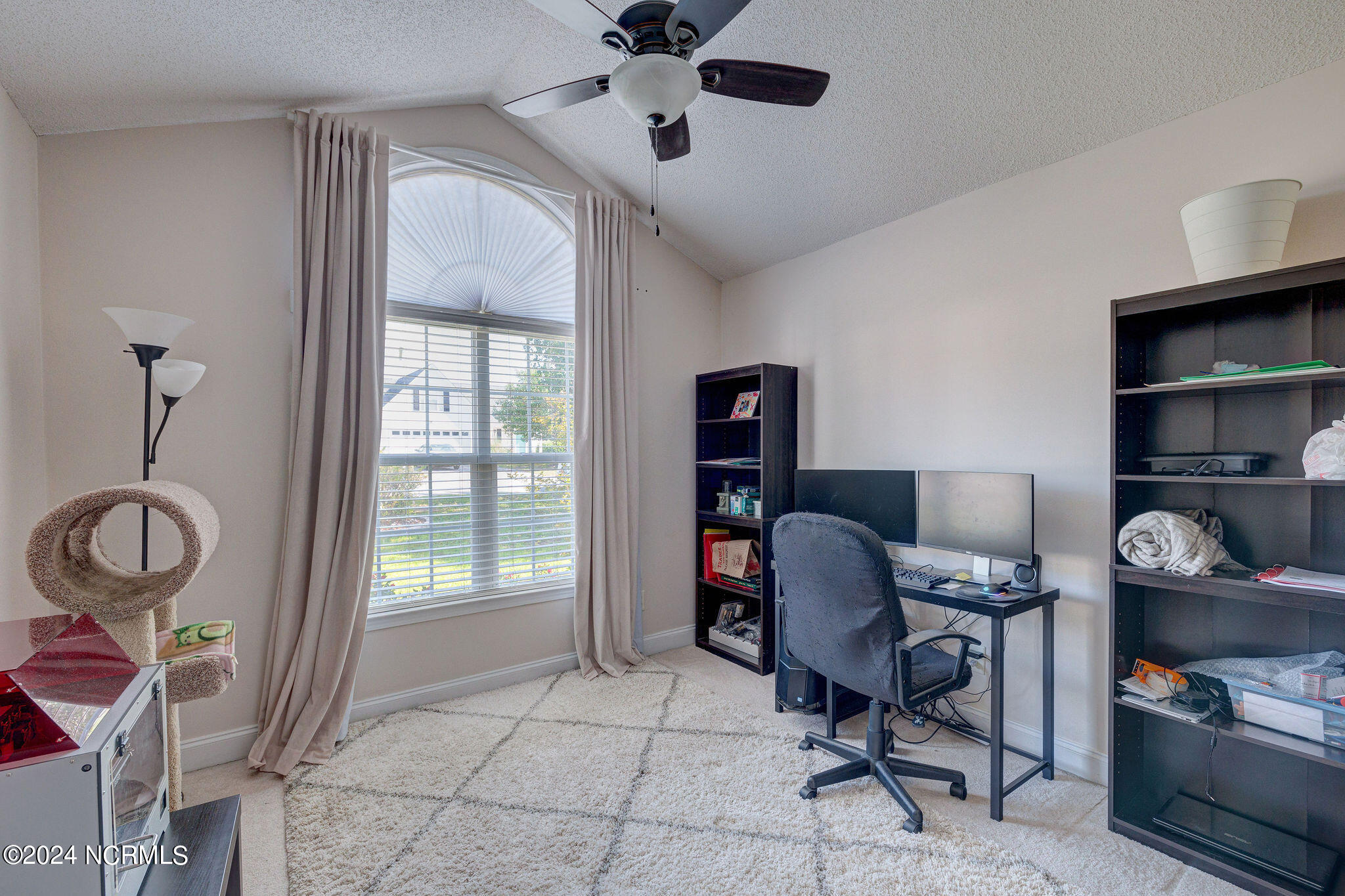 618 Laveen Way