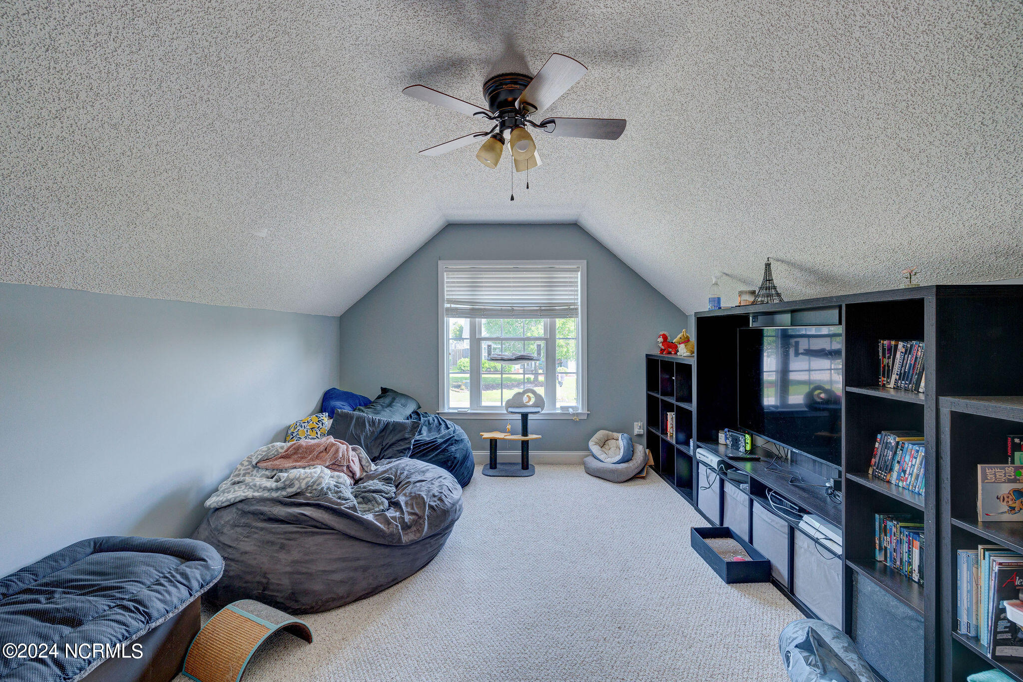 618 Laveen Way